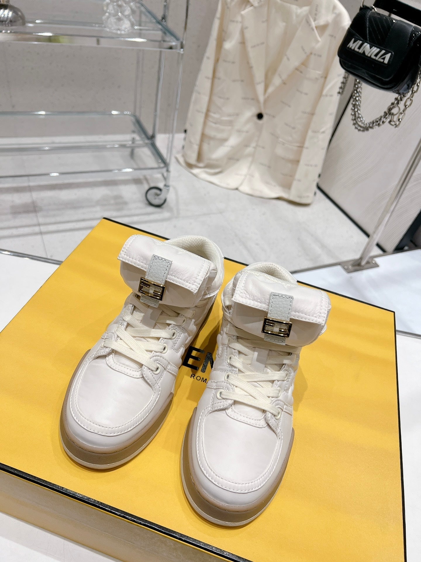 Luxury Shoes - FED - 255