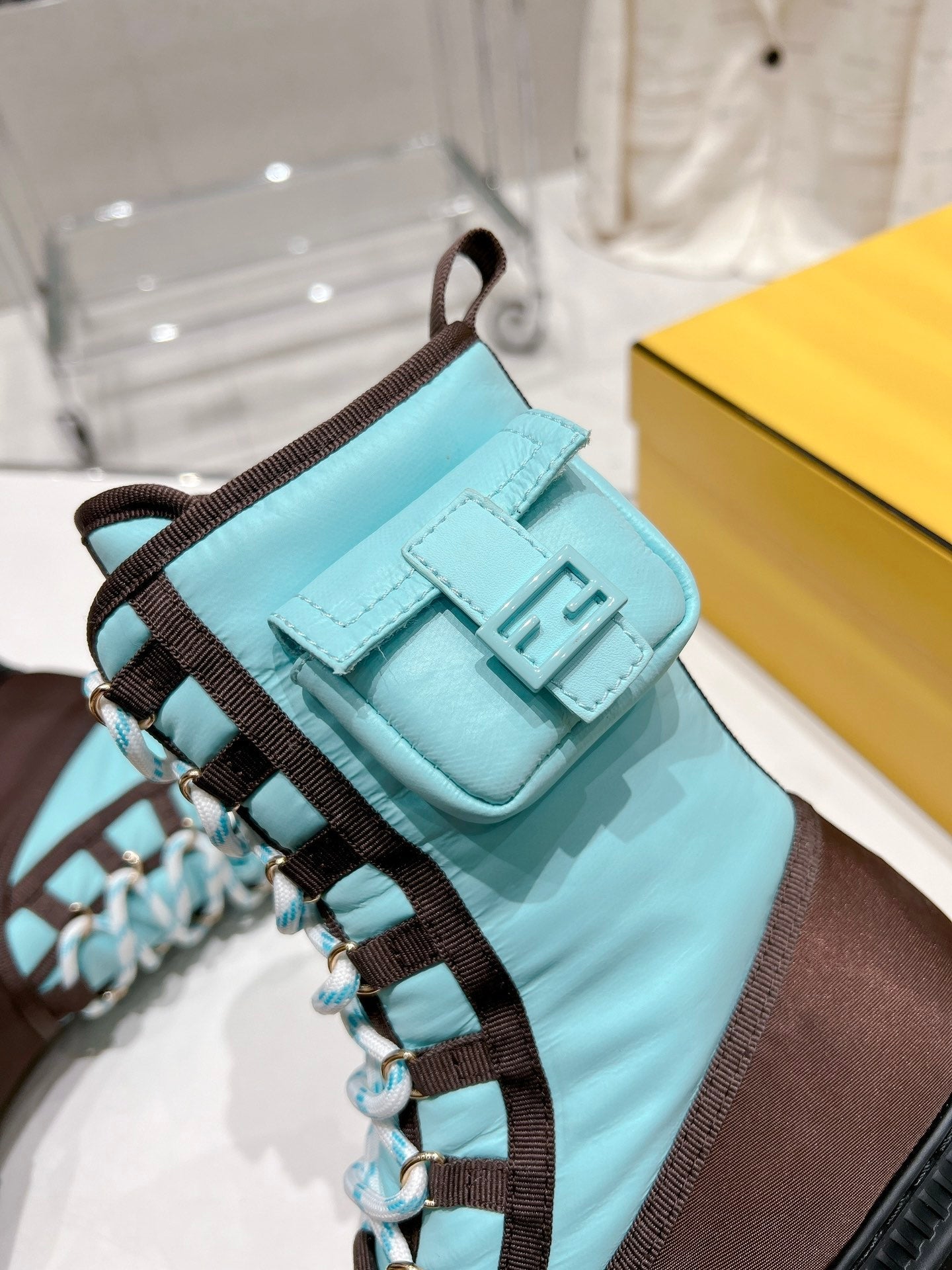 Luxury Shoes - FED - 241