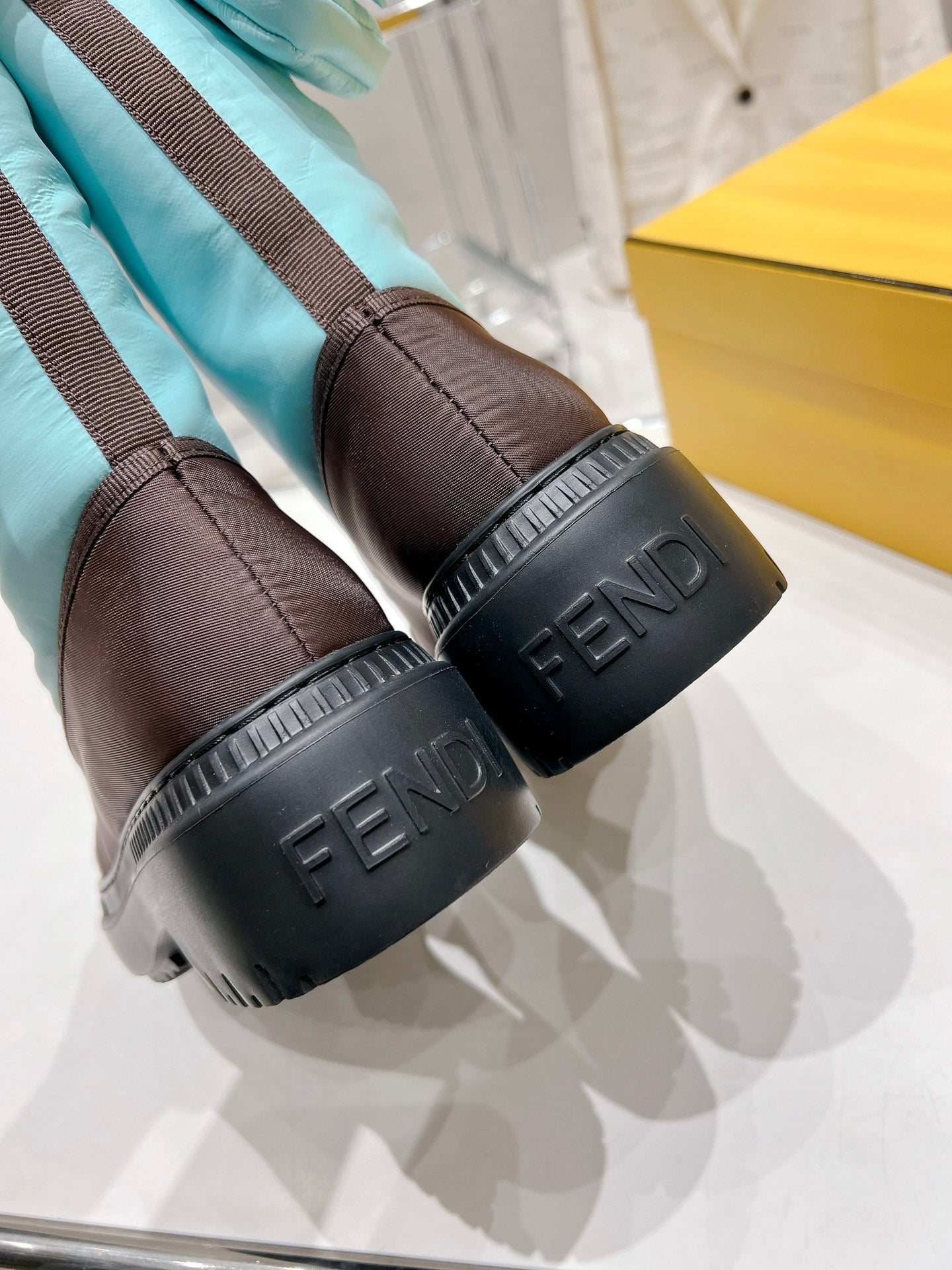 Luxury Shoes - FED - 241