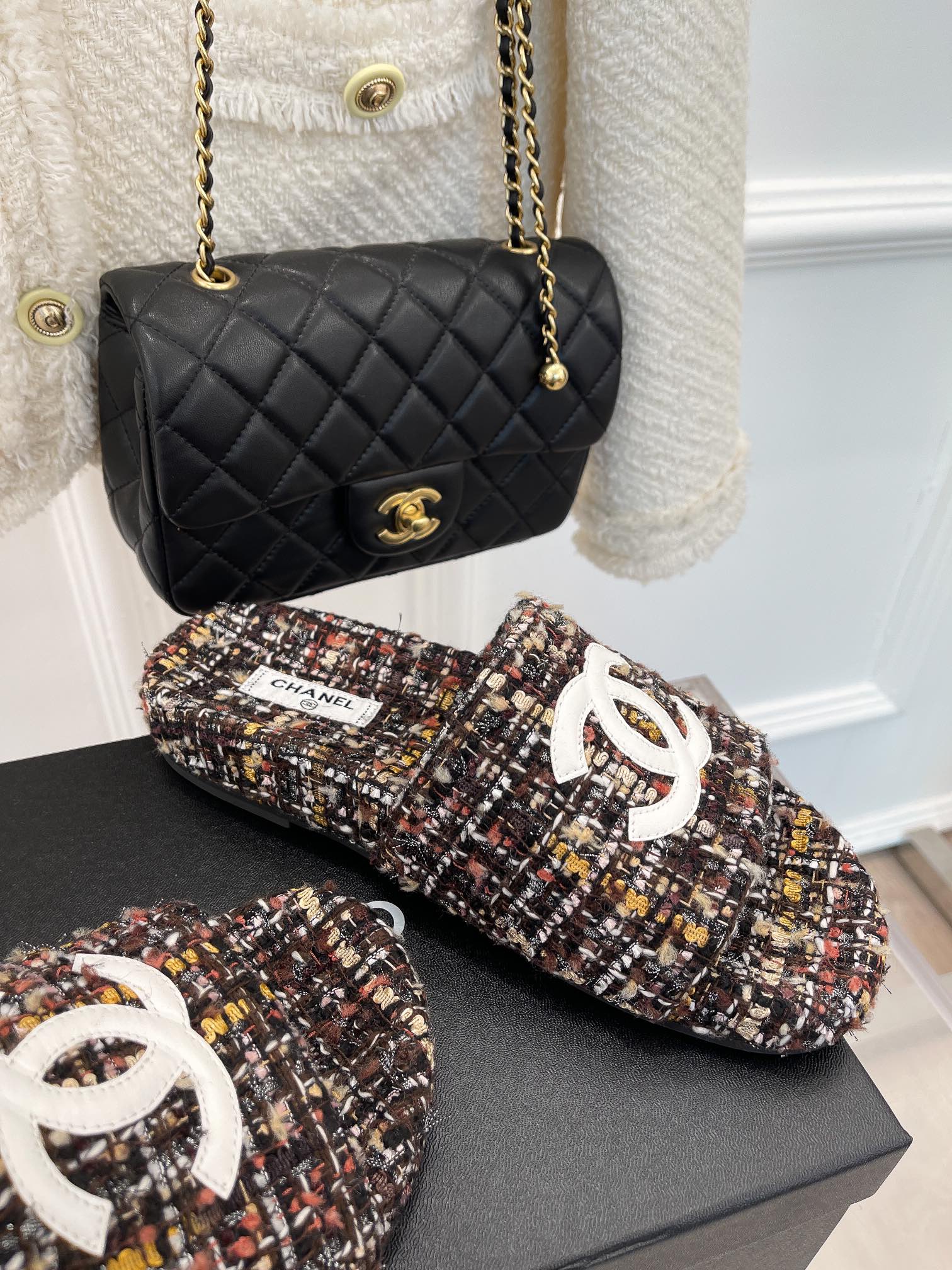 Luxury Shoes Sandals - CHL - 1136