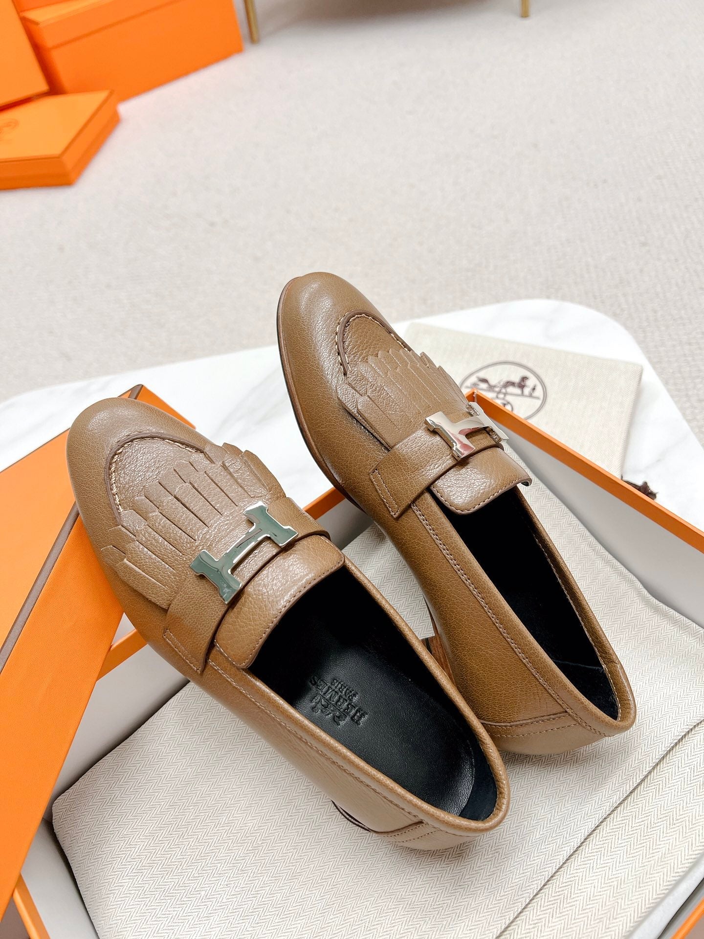 Luxury Shoes - HMS - 483