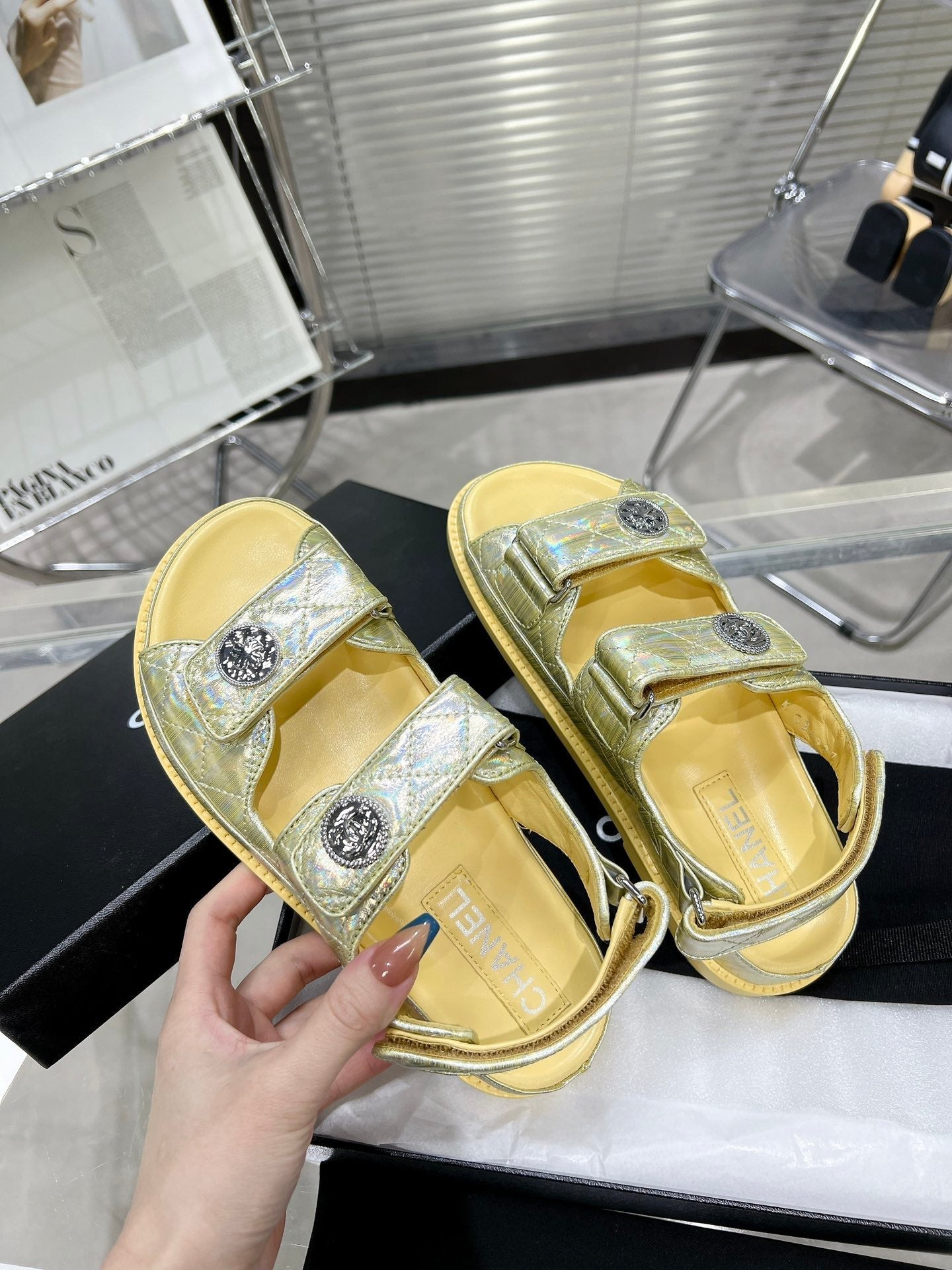 Luxury Shoes Sandals - CHL - 1128