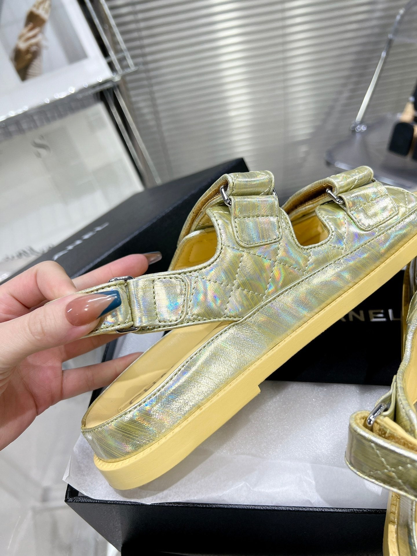 Luxury Shoes Sandals - CHL - 1128