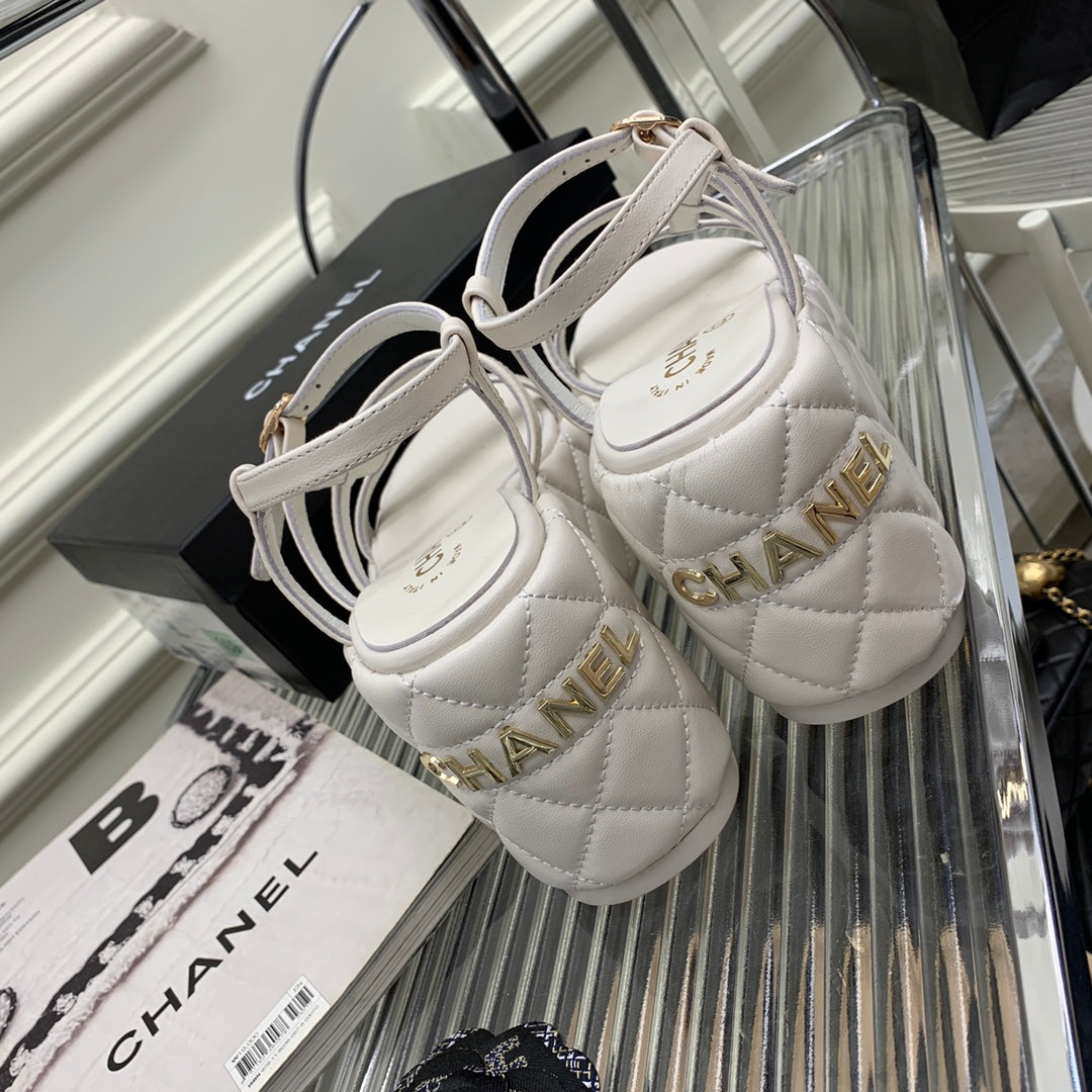 Luxury Shoes Sandals - CHL - 1105