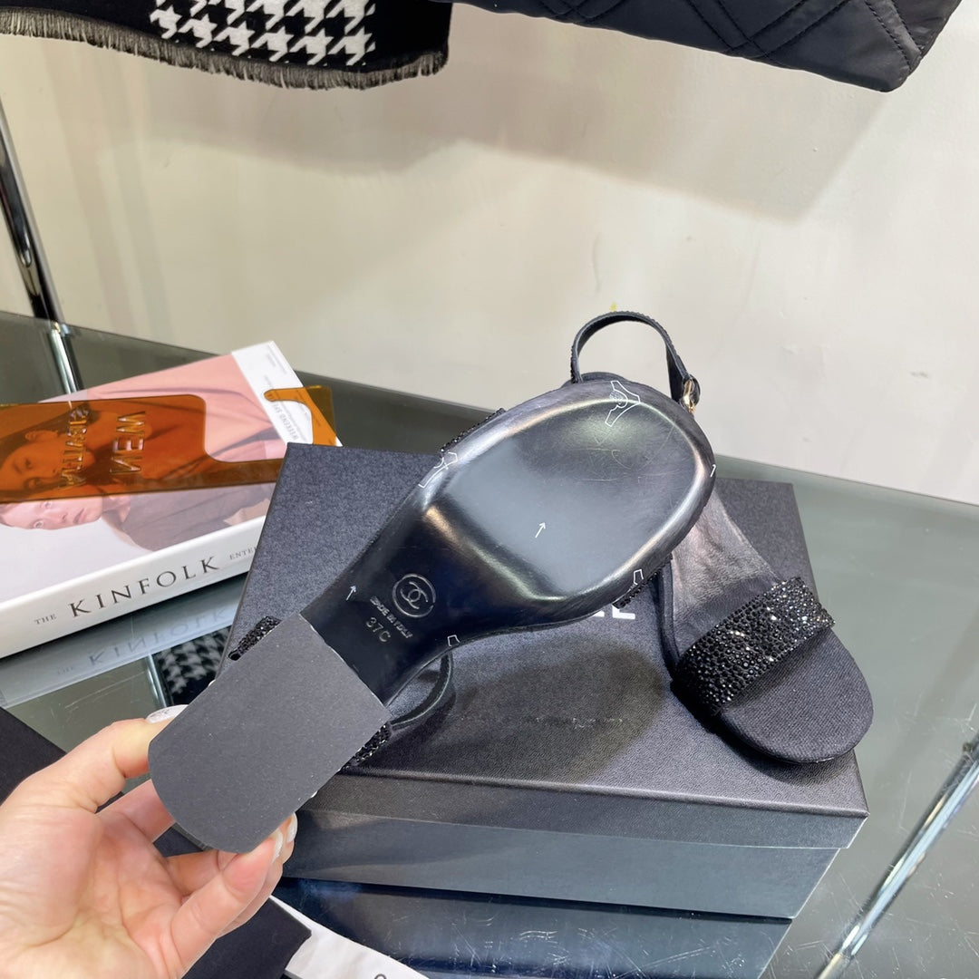 Luxury Shoes Sandals - CHL - 1026