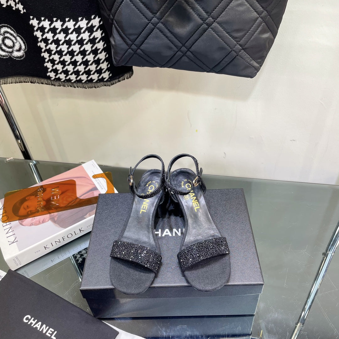 Luxury Shoes Sandals - CHL - 1026