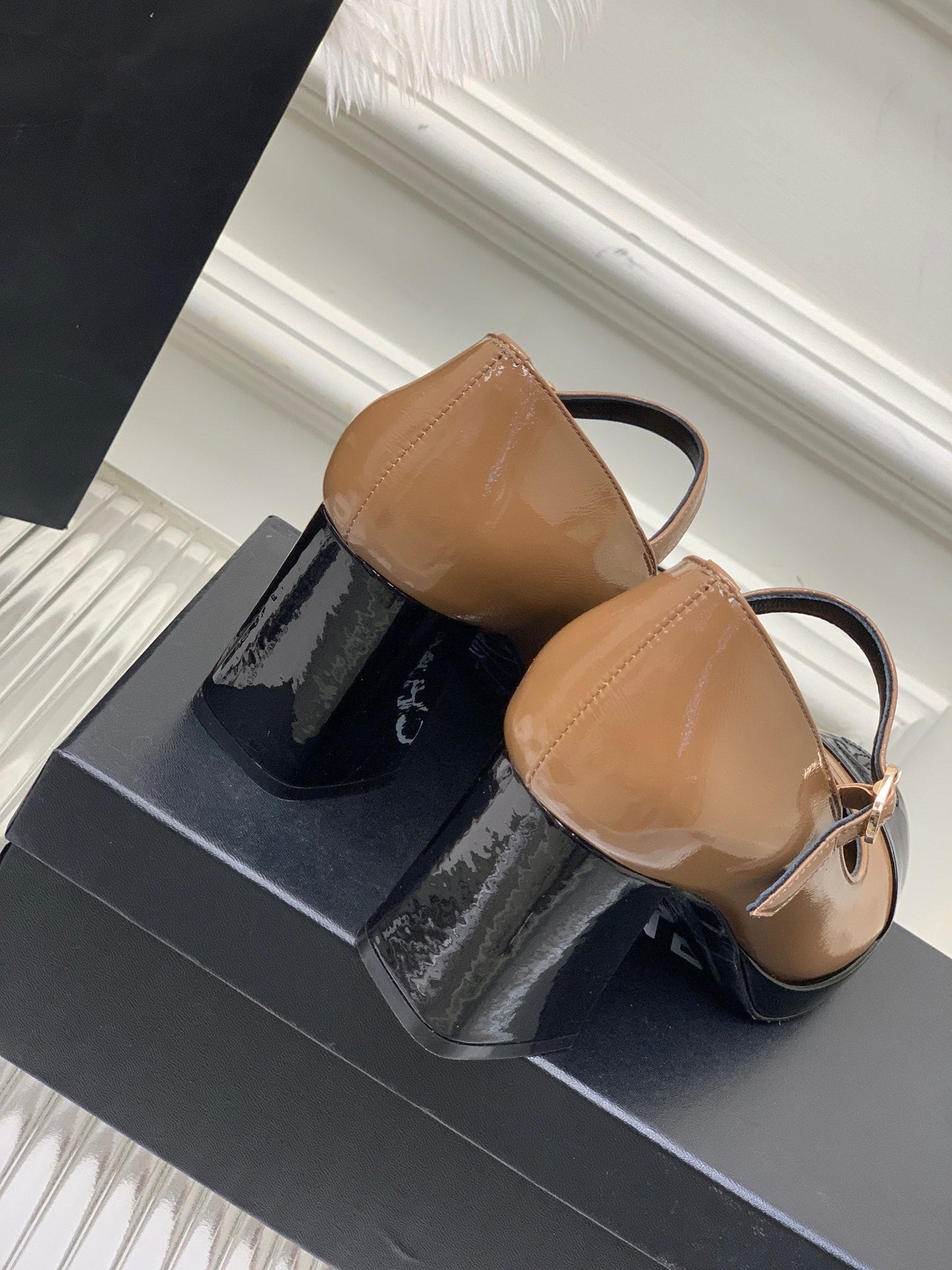 Luxury Shoes Sandals - CHL - 1011