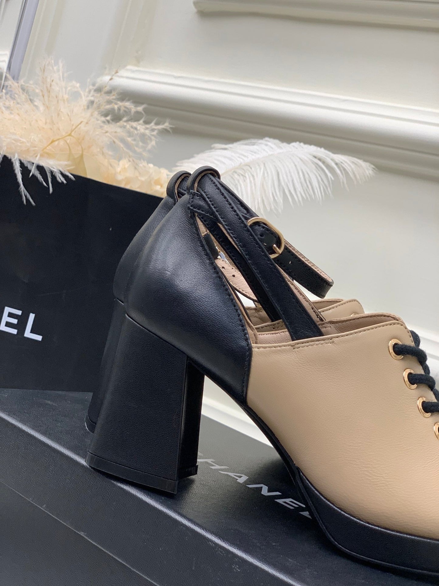 Luxury Shoes Sandals - CHL - 1015