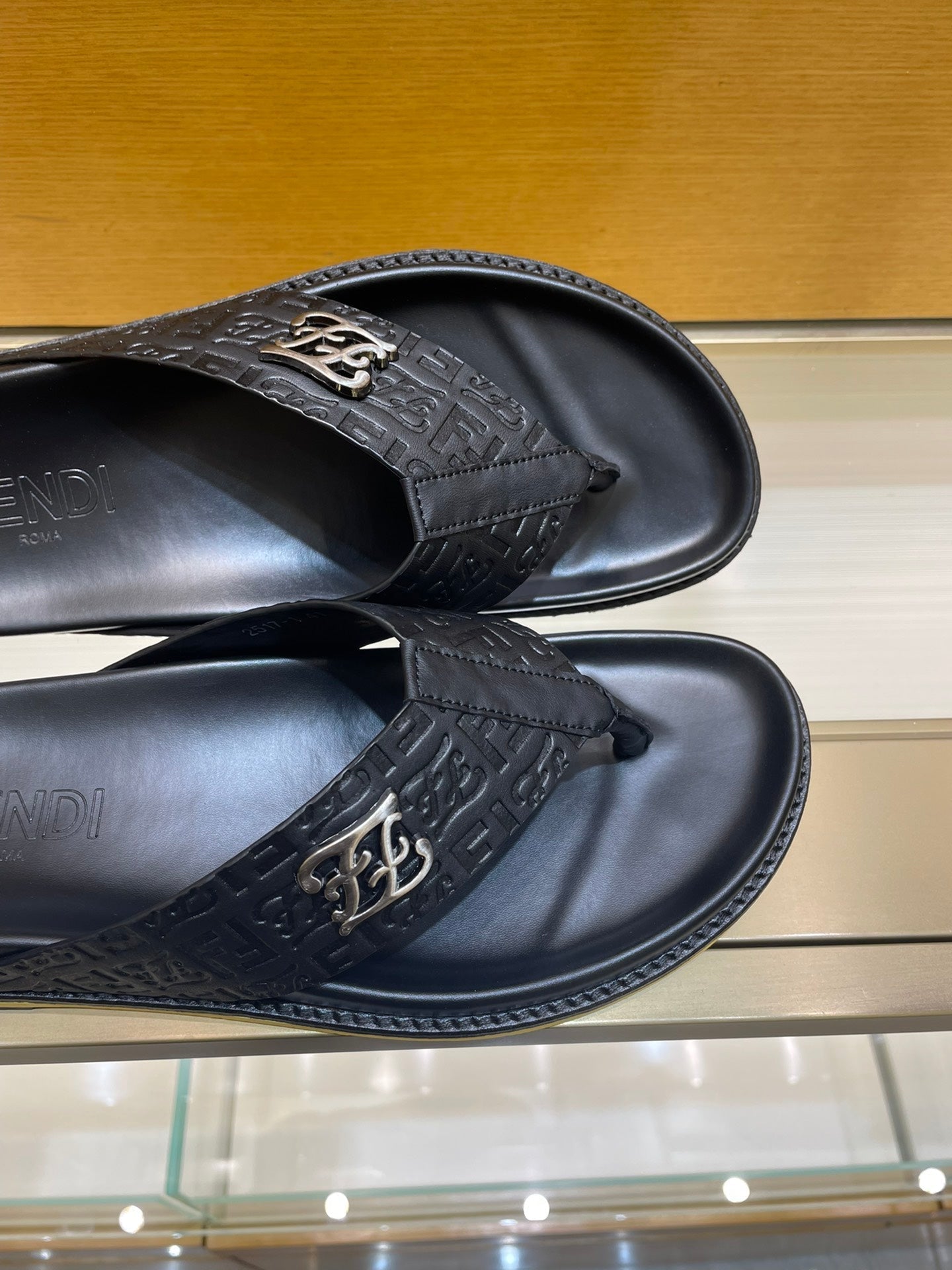 Luxury Shoes - FED - 233