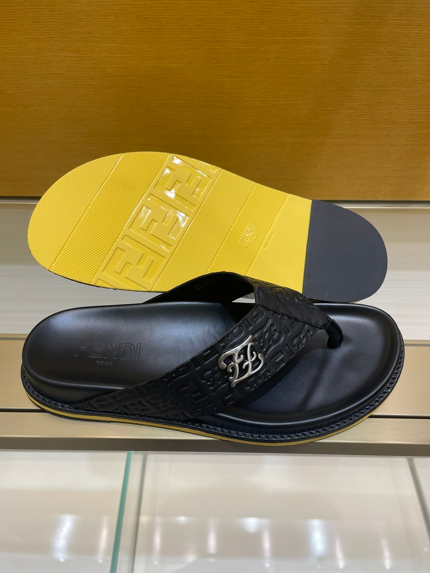 Luxury Shoes - FED - 233