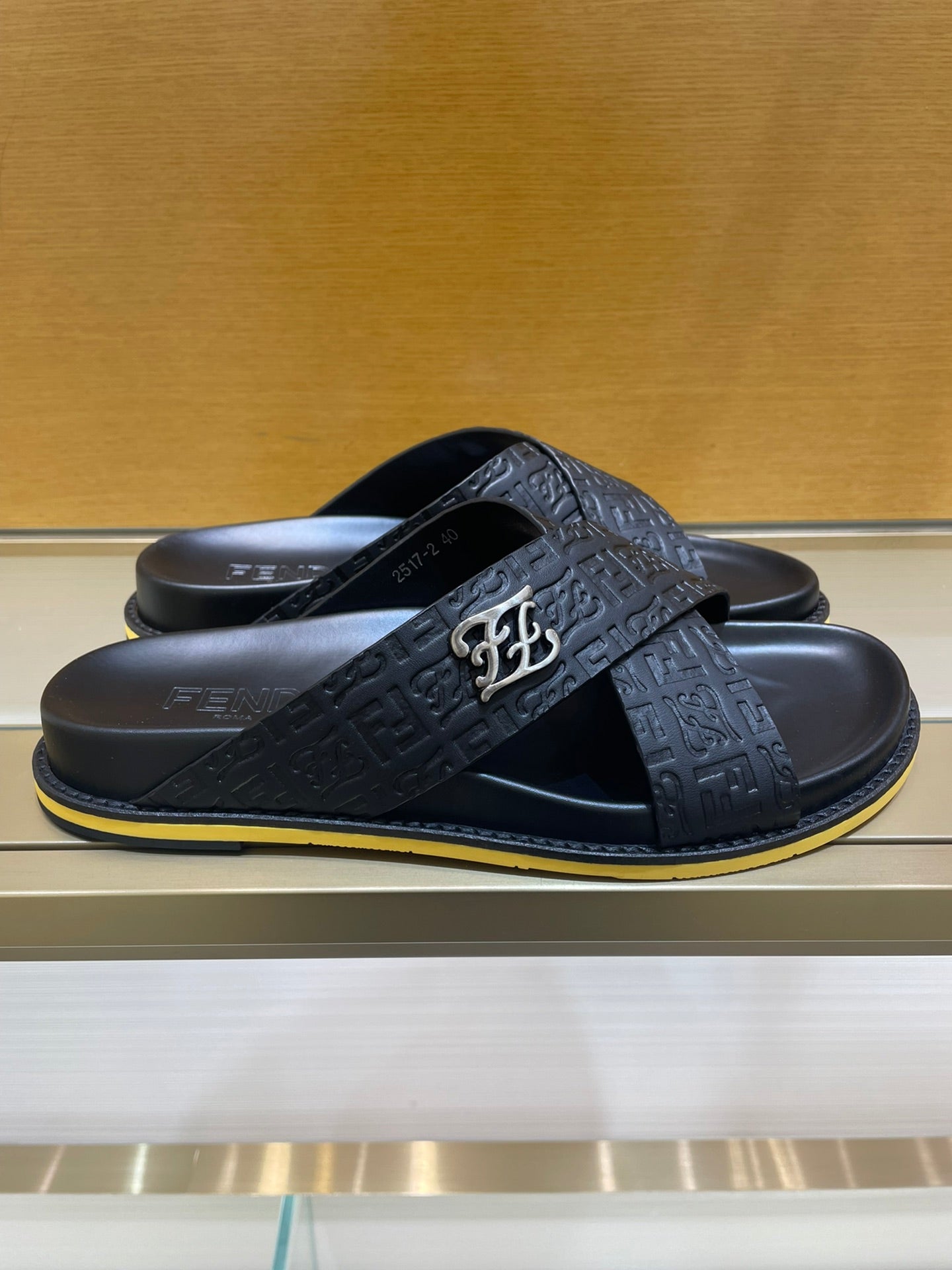 Luxury Shoes - FED - 231