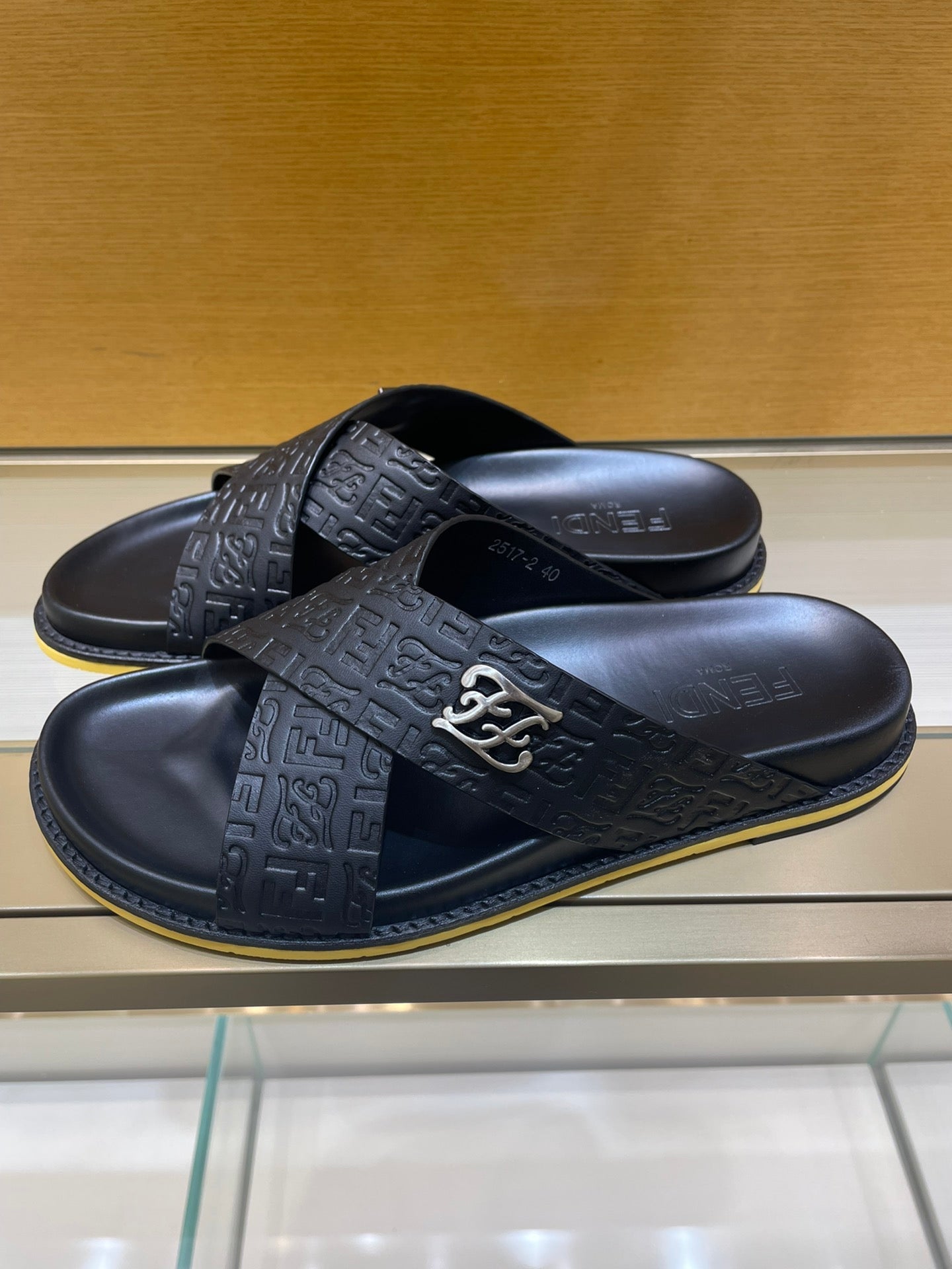 Luxury Shoes - FED - 231