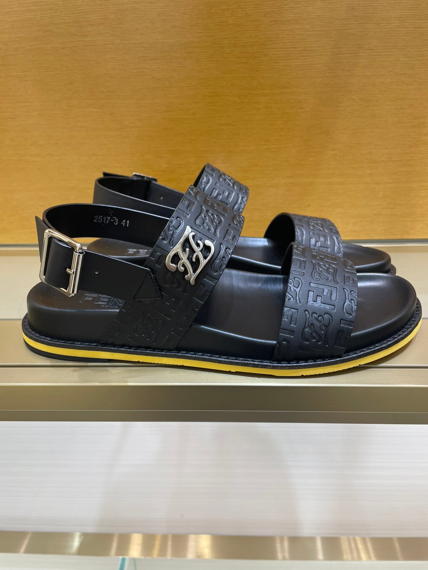 Luxury Shoes - FED - 230