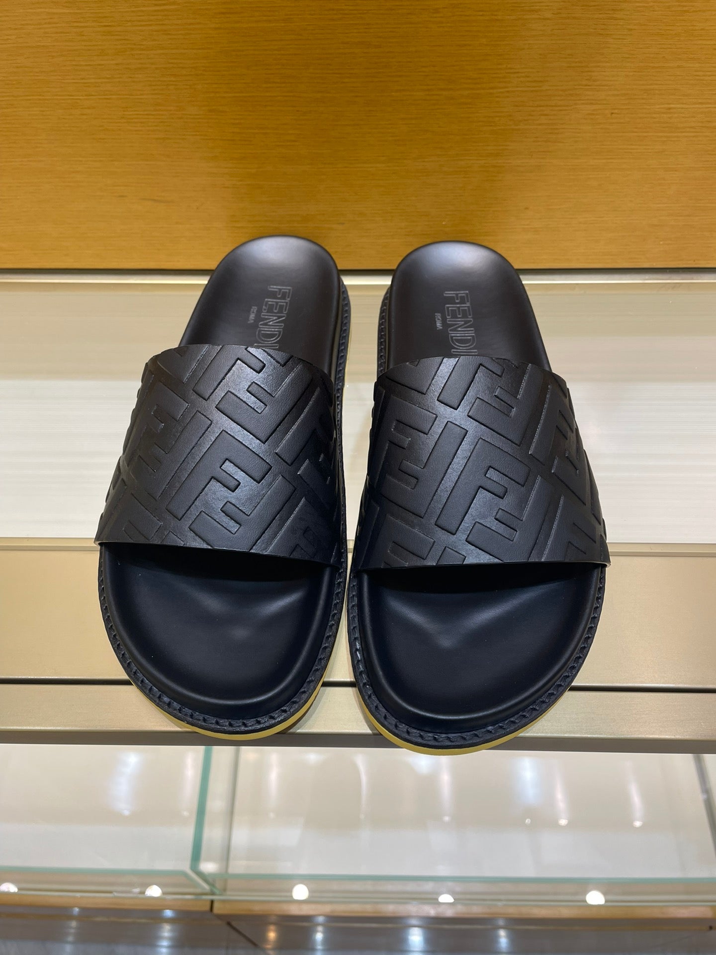 Luxury Shoes - FED - 227