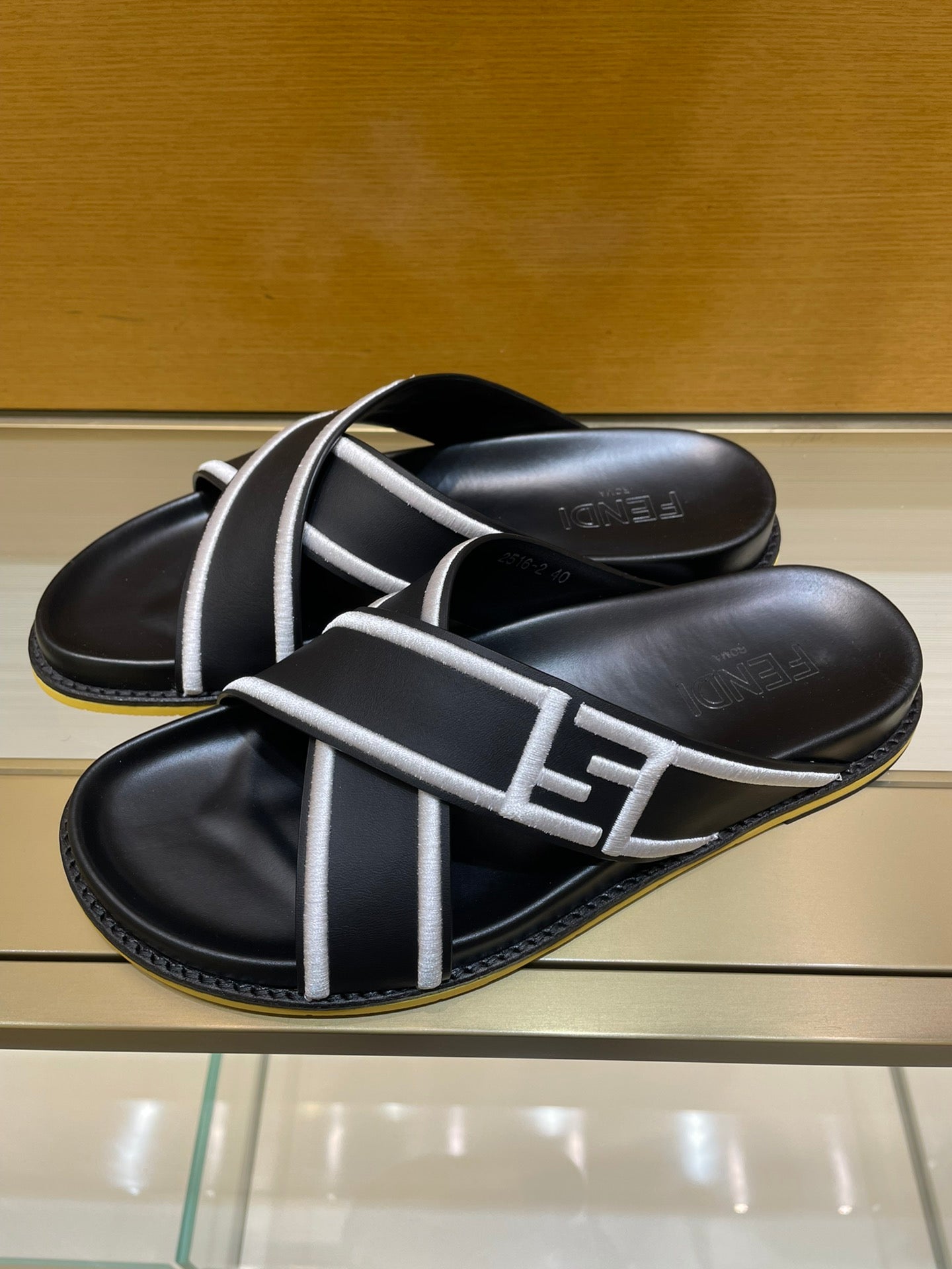 Luxury Shoes - FED - 223