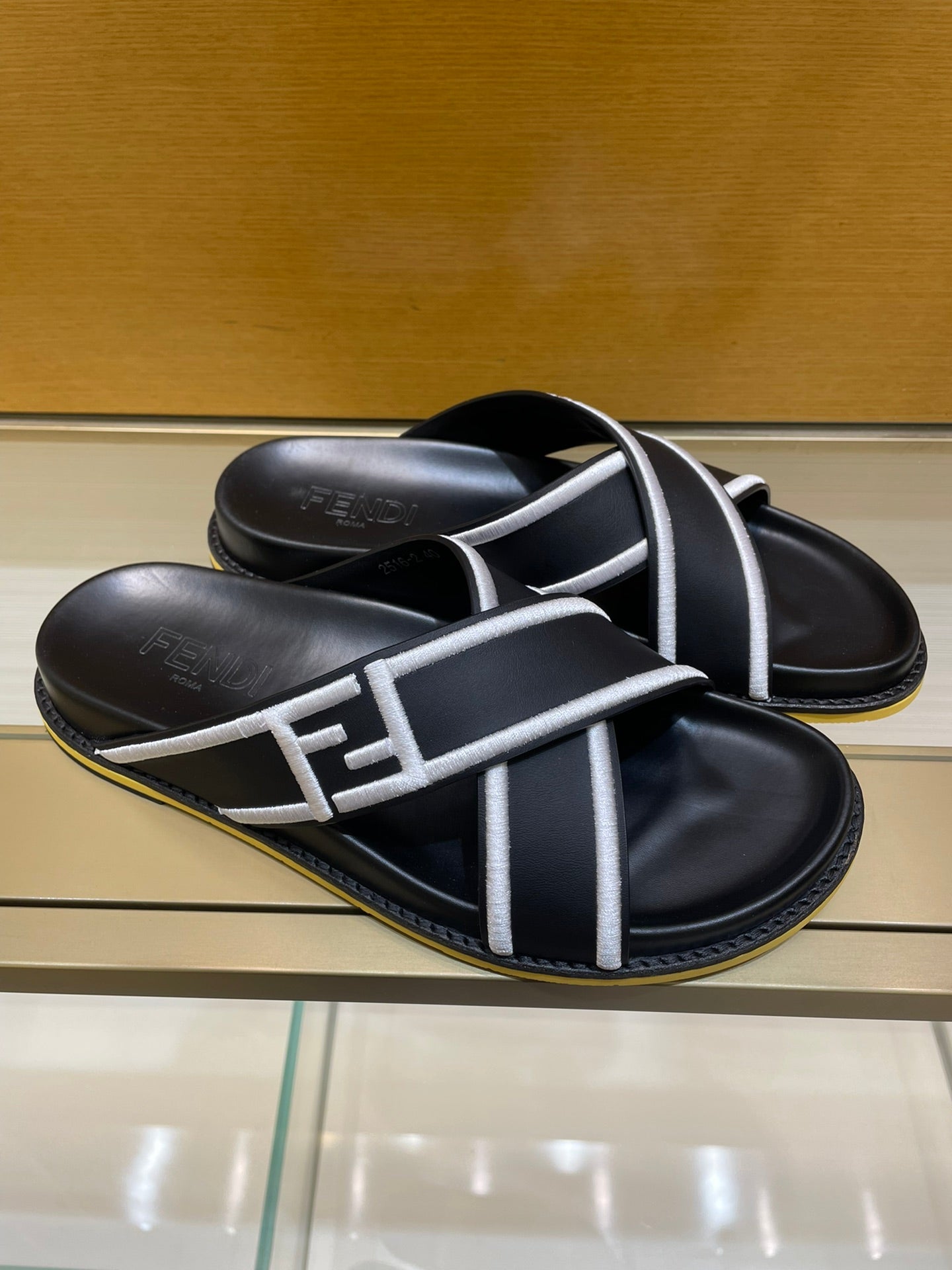 Luxury Shoes - FED - 223