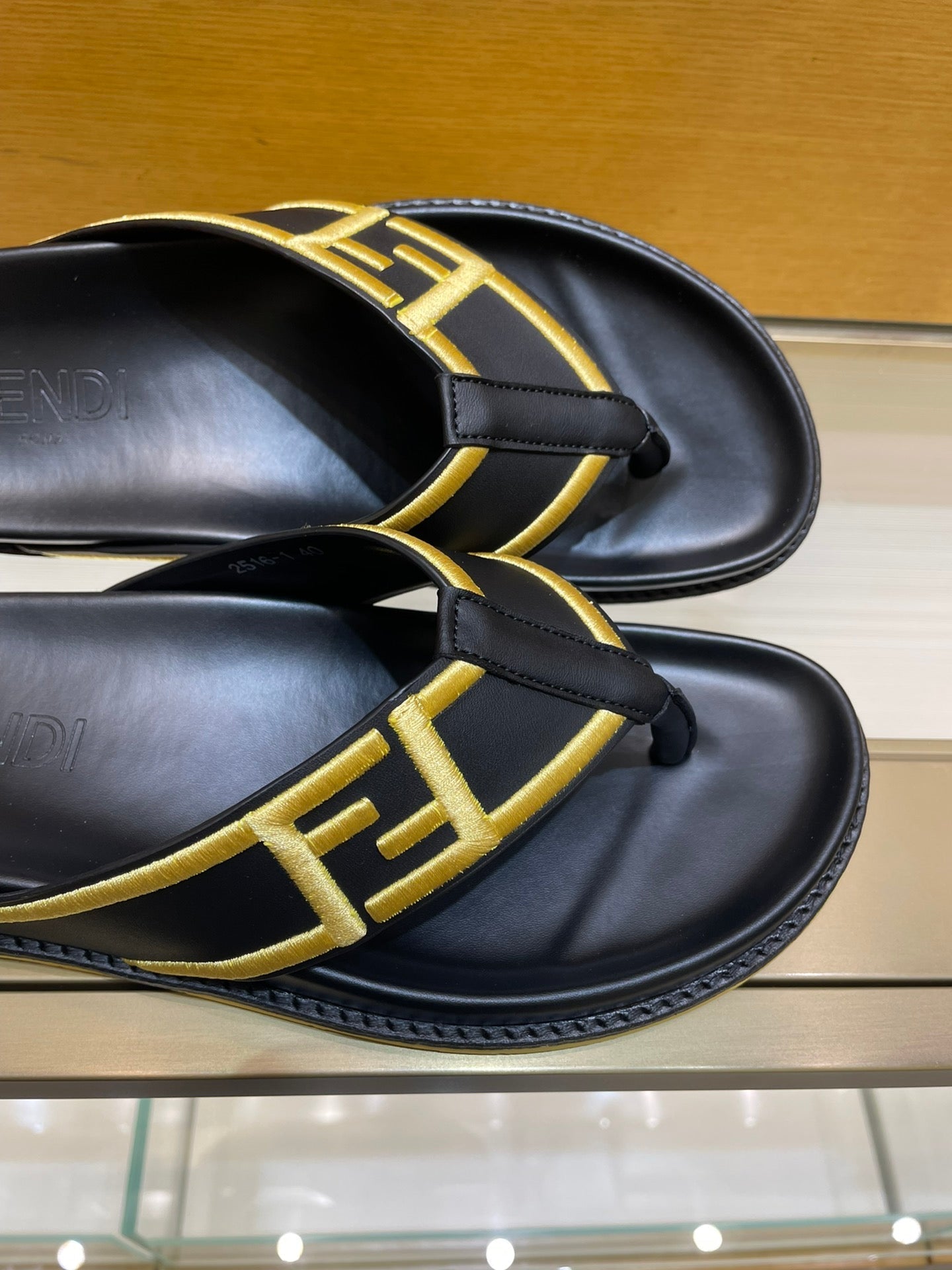 Luxury Shoes - FED - 218