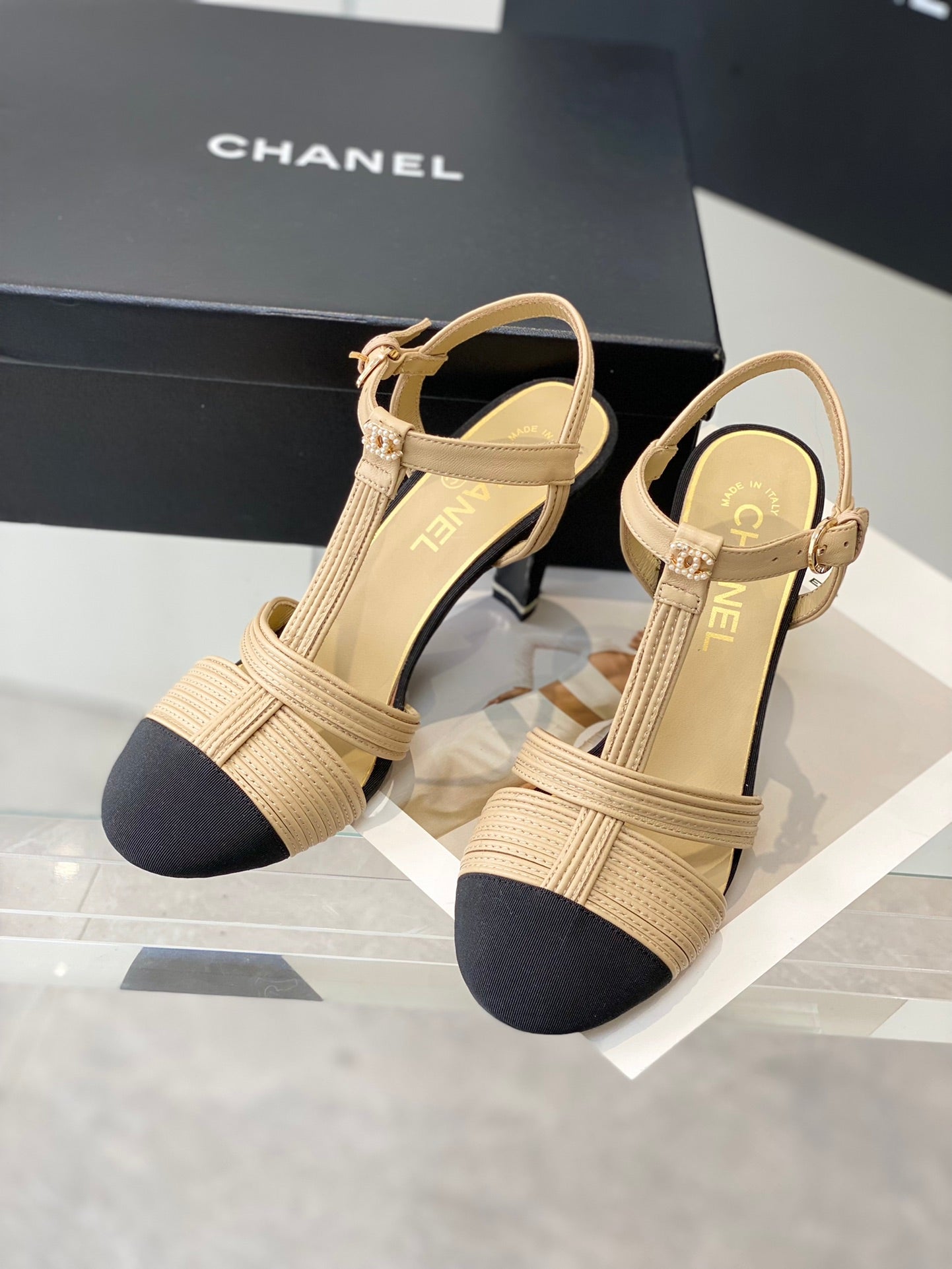 Luxury Shoes Sandals - CHL - 890