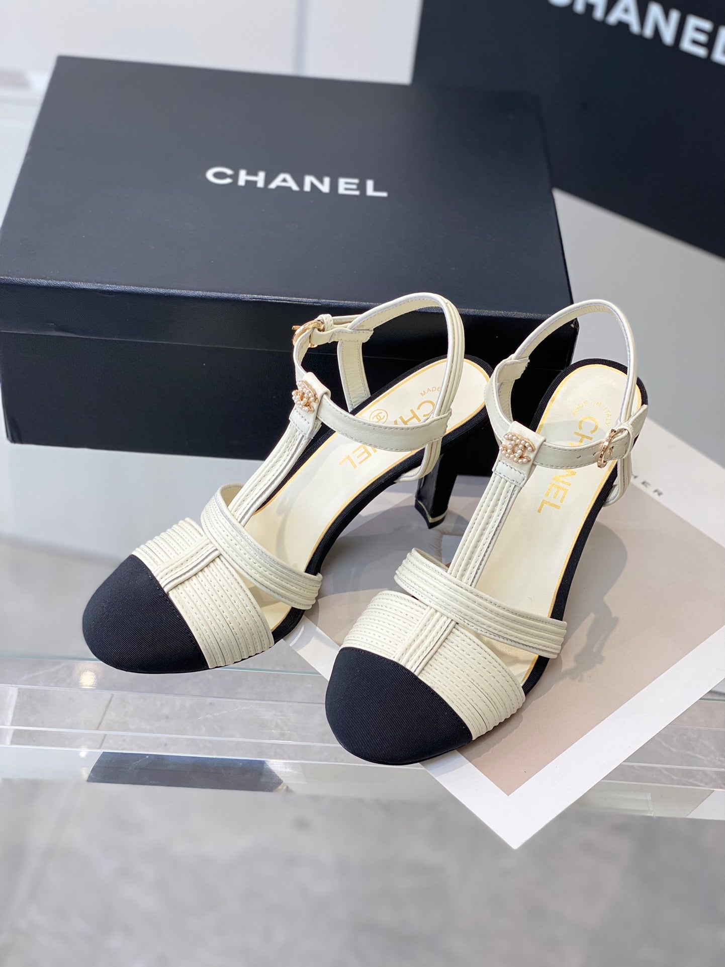 Luxury Shoes Sandals - CHL - 891