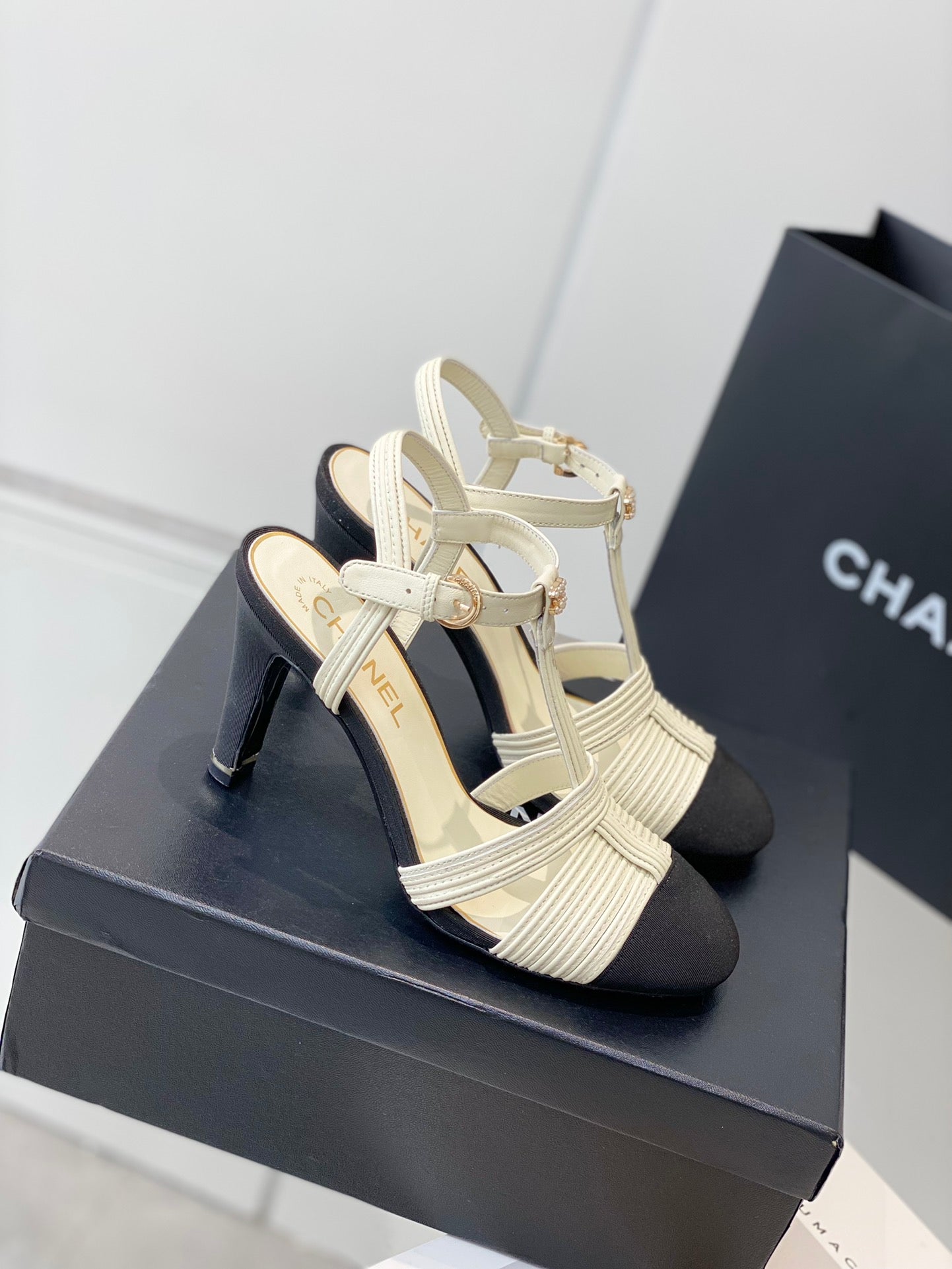 Luxury Shoes Sandals - CHL - 891