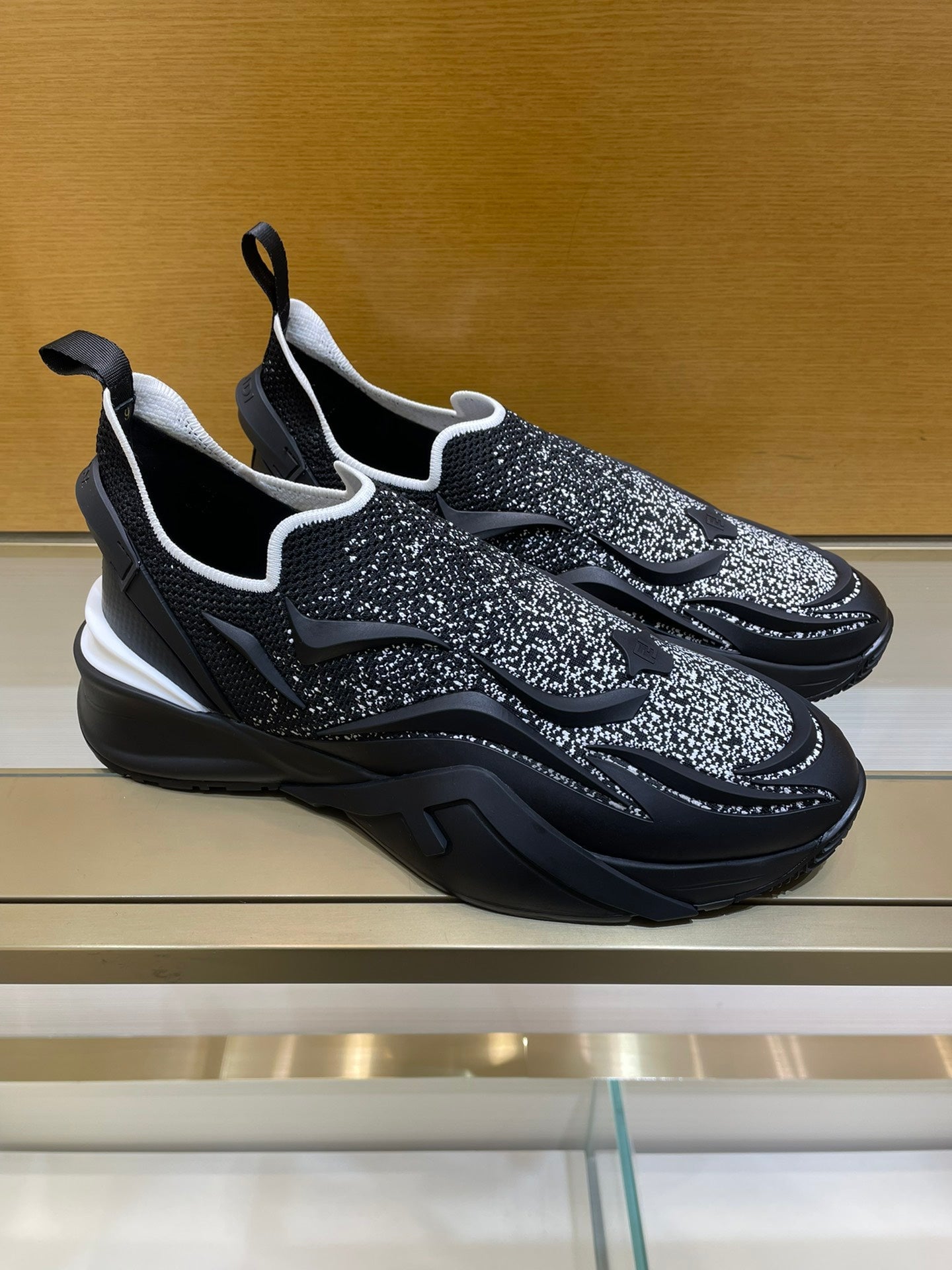 Luxury Shoes - FED - 016