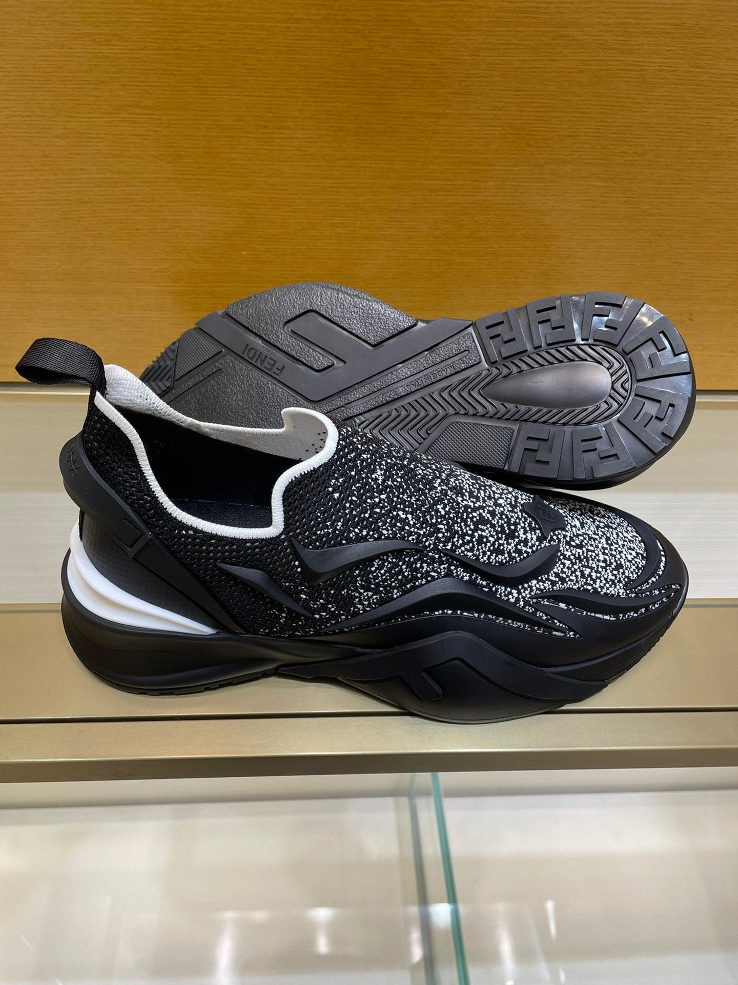 Luxury Shoes - FED - 016