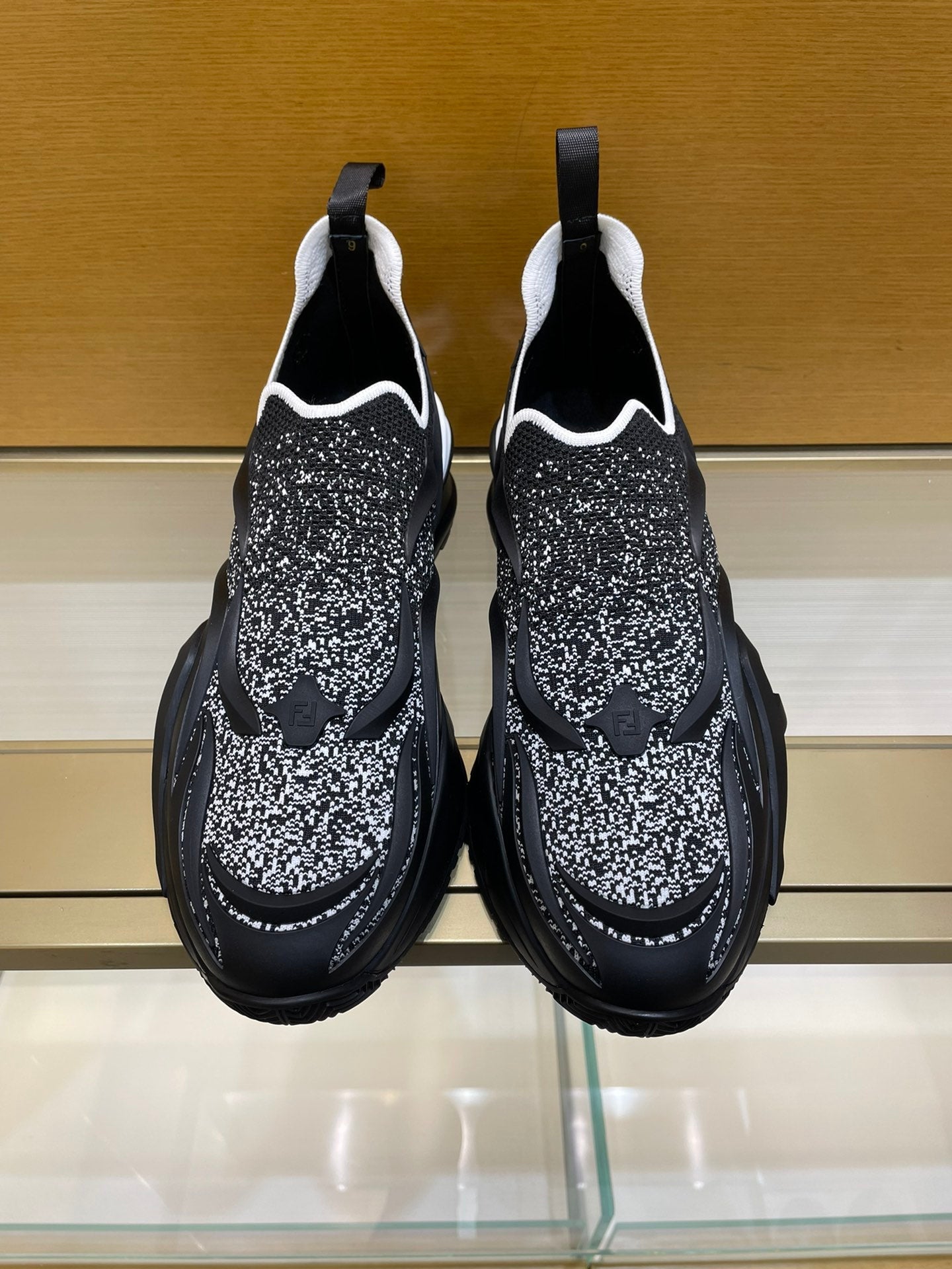 Luxury Shoes - FED - 016