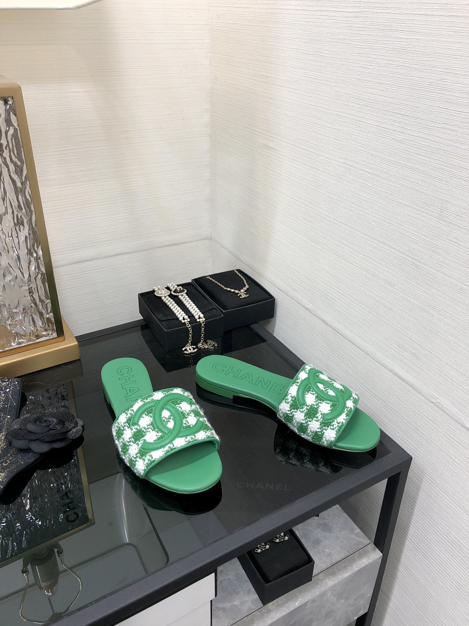 Luxury Shoes Sandals - CHL - 909