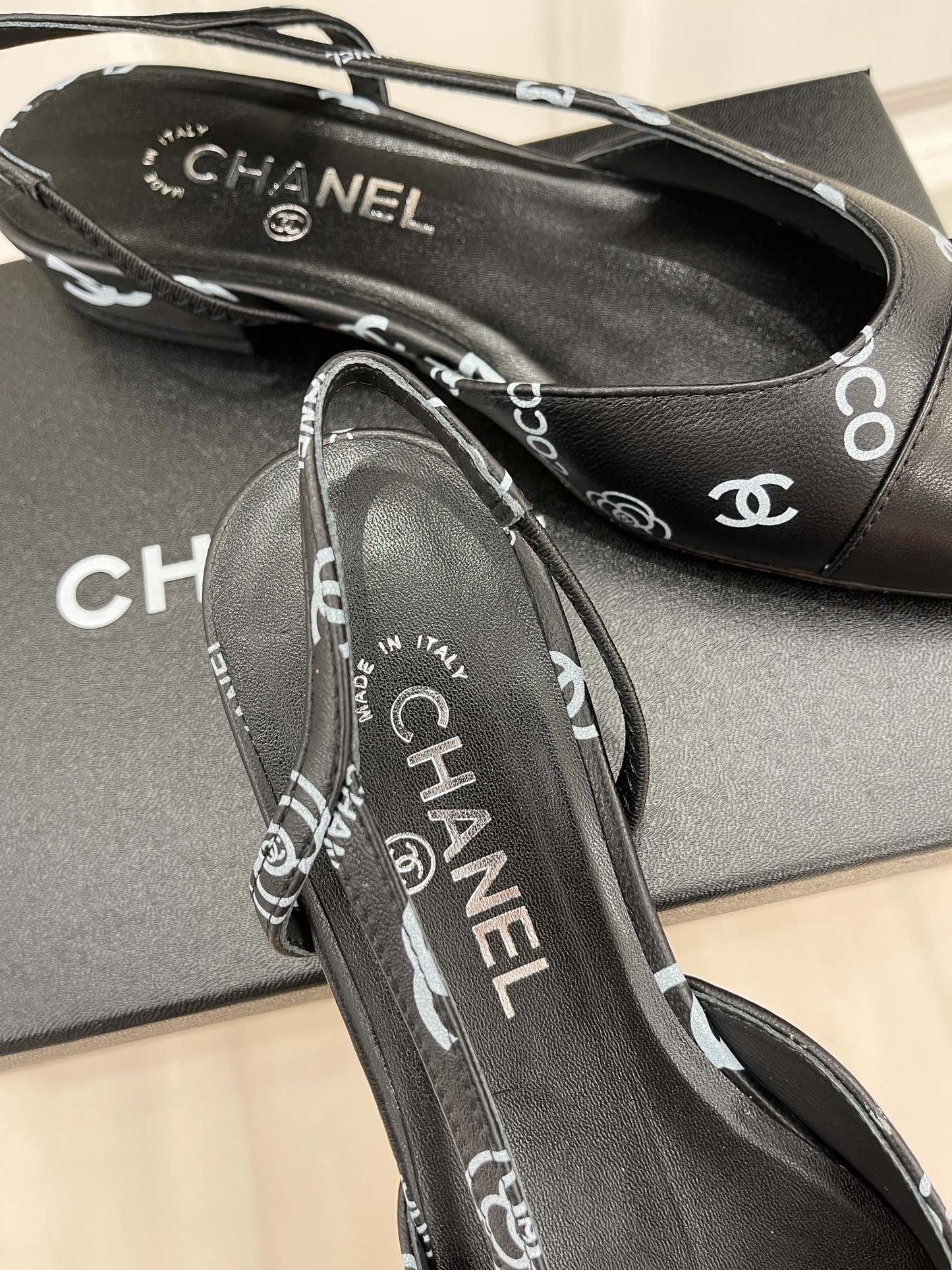 Luxury Shoes Sandals - CHL - 865