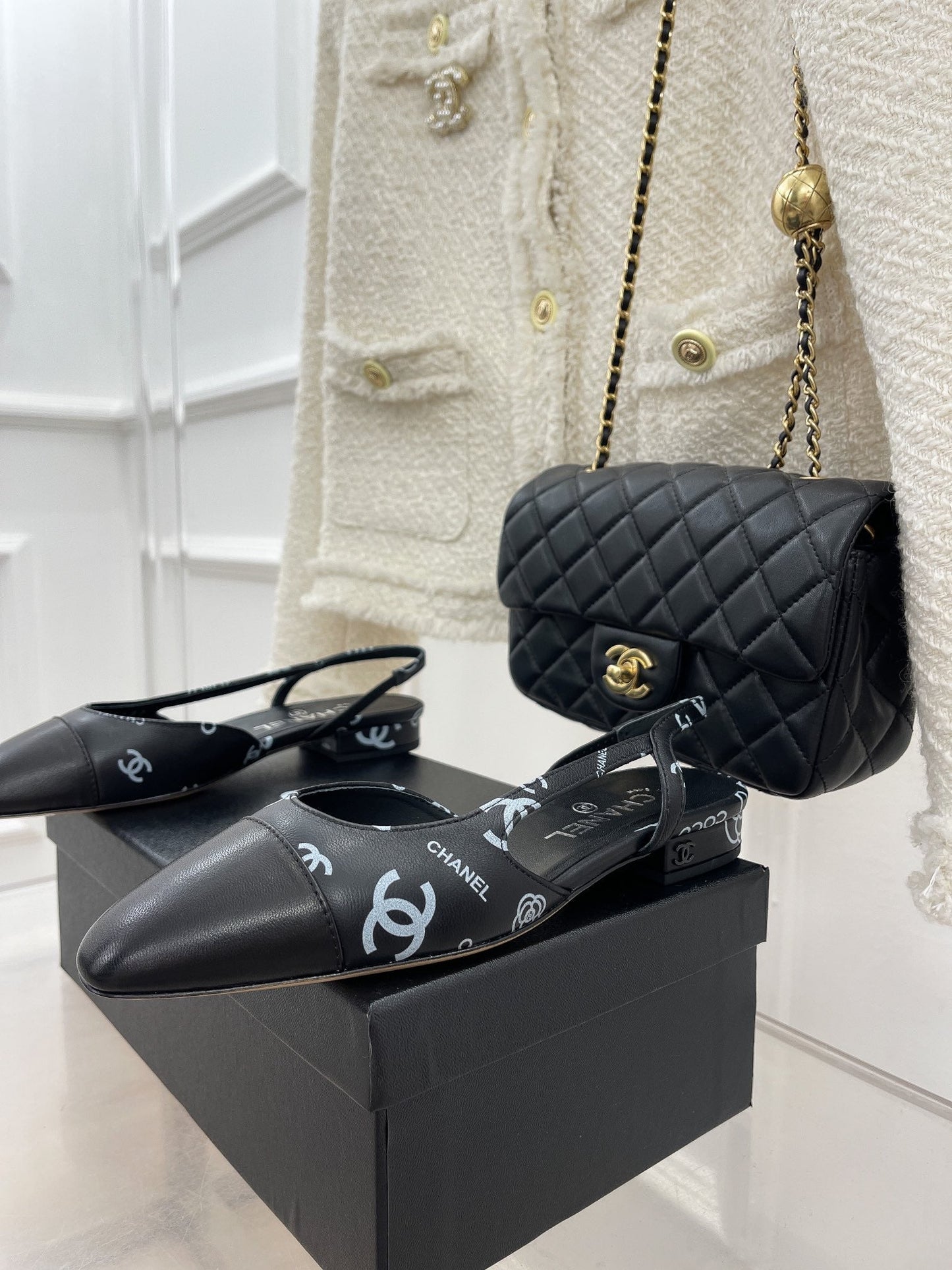 Luxury Shoes Sandals - CHL - 865