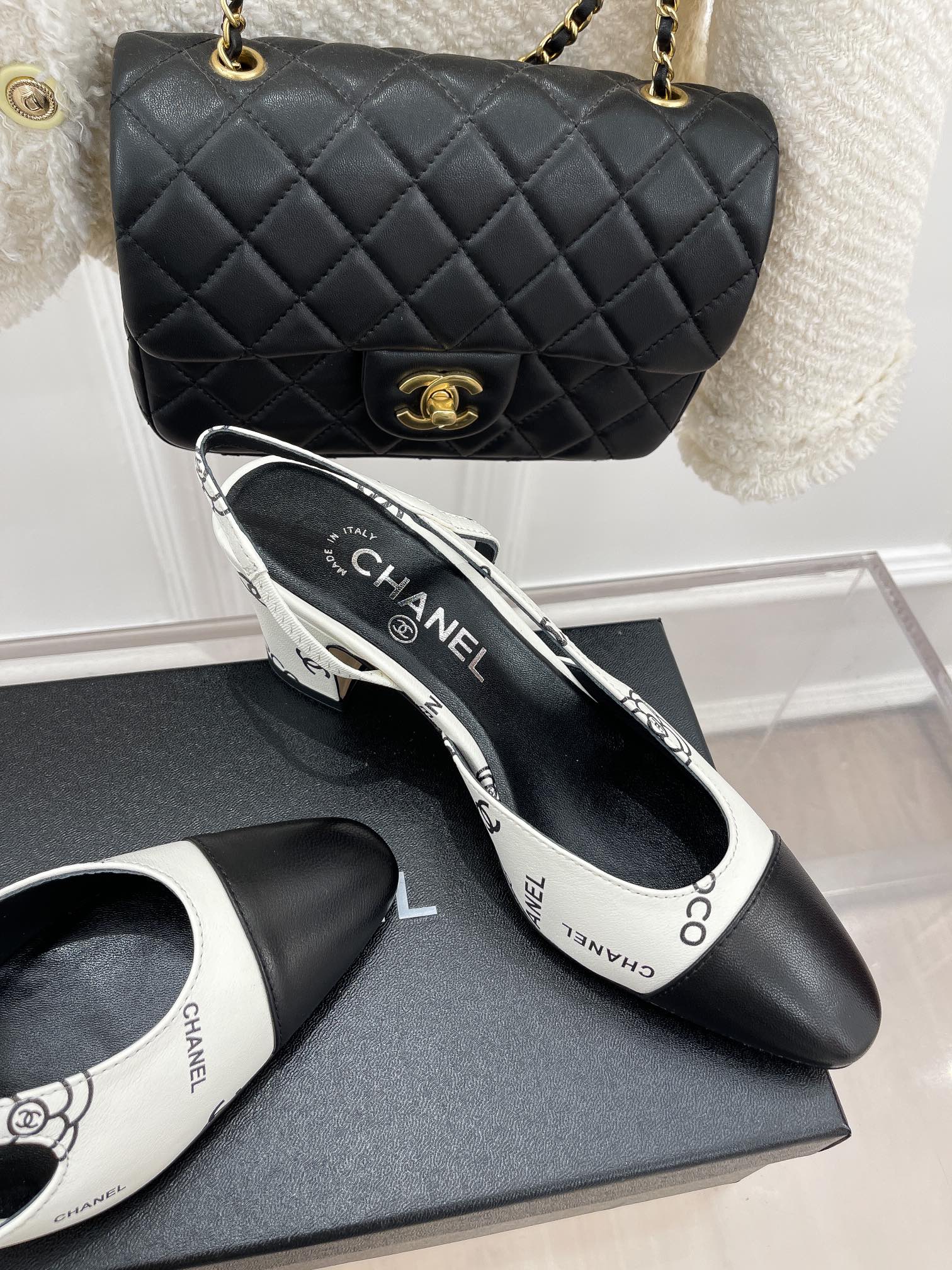 Luxury Shoes Sandals - CHL - 868