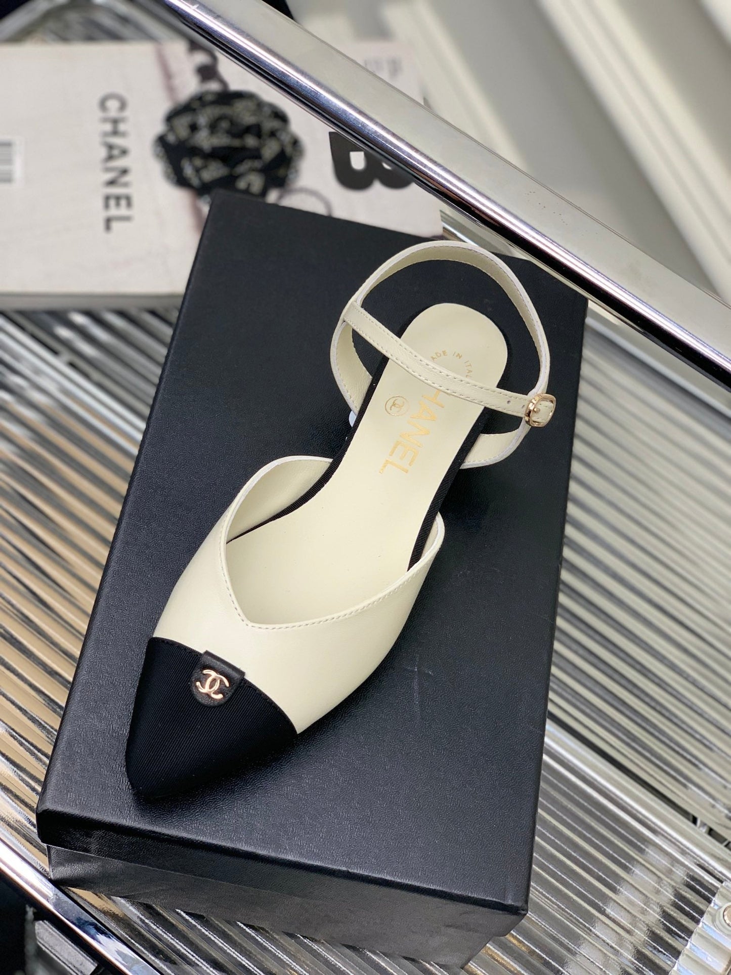 Luxury Shoes Sandals - CHL - 901