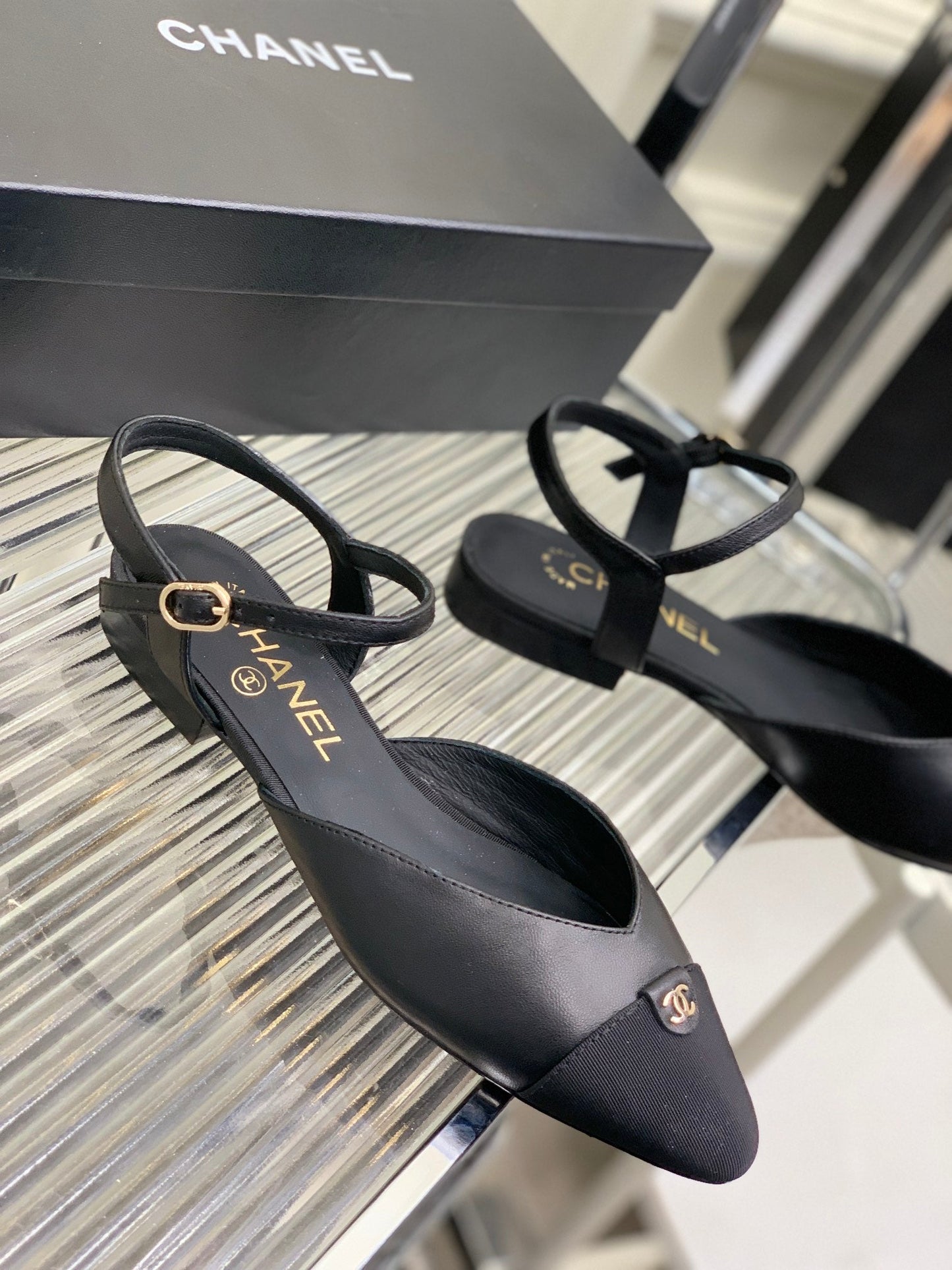 Luxury Shoes Sandals - CHL - 897