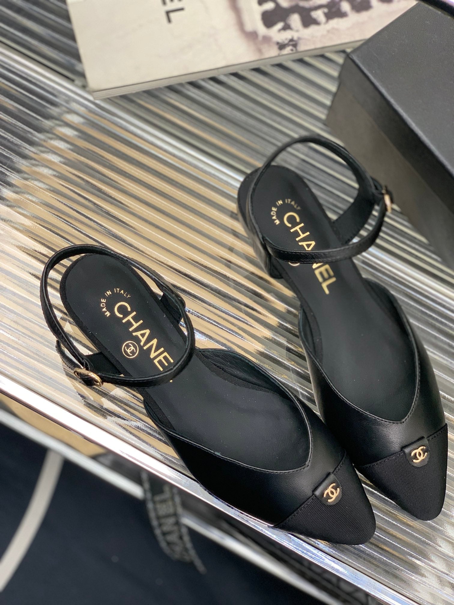 Luxury Shoes Sandals - CHL - 897