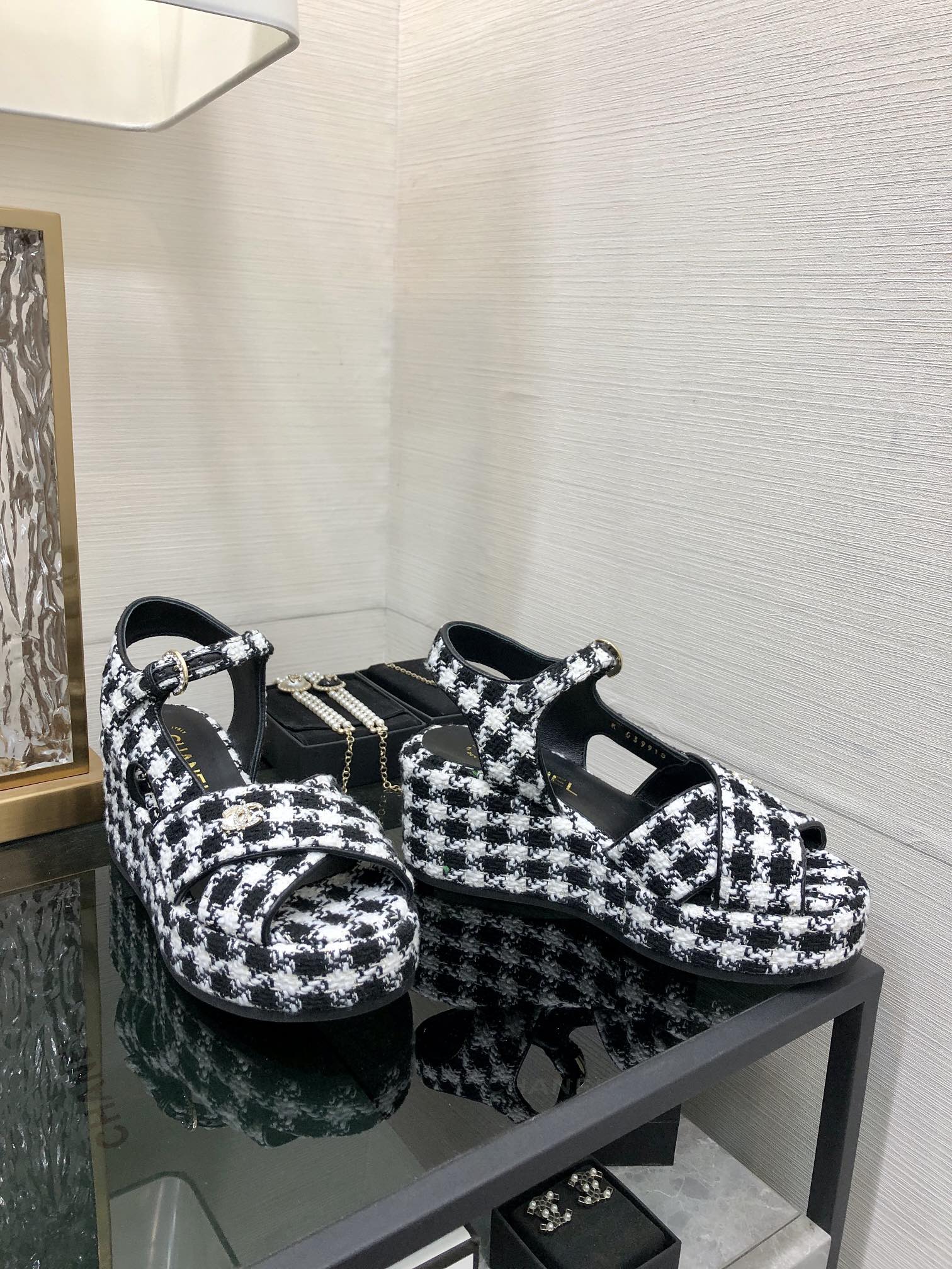 Luxury Shoes Sandals - CHL - 859