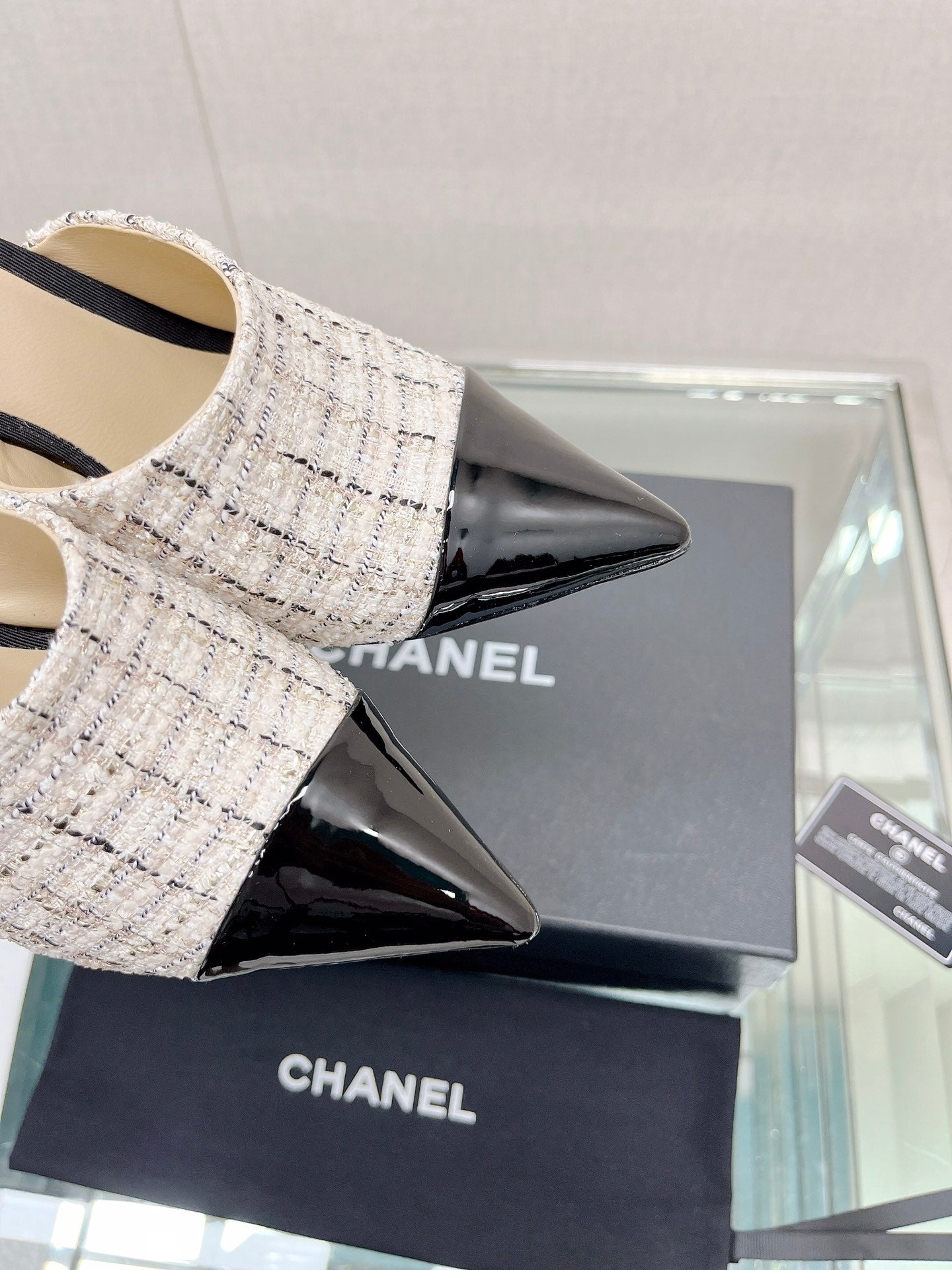 Luxury Shoes Sandals - CHL - 709