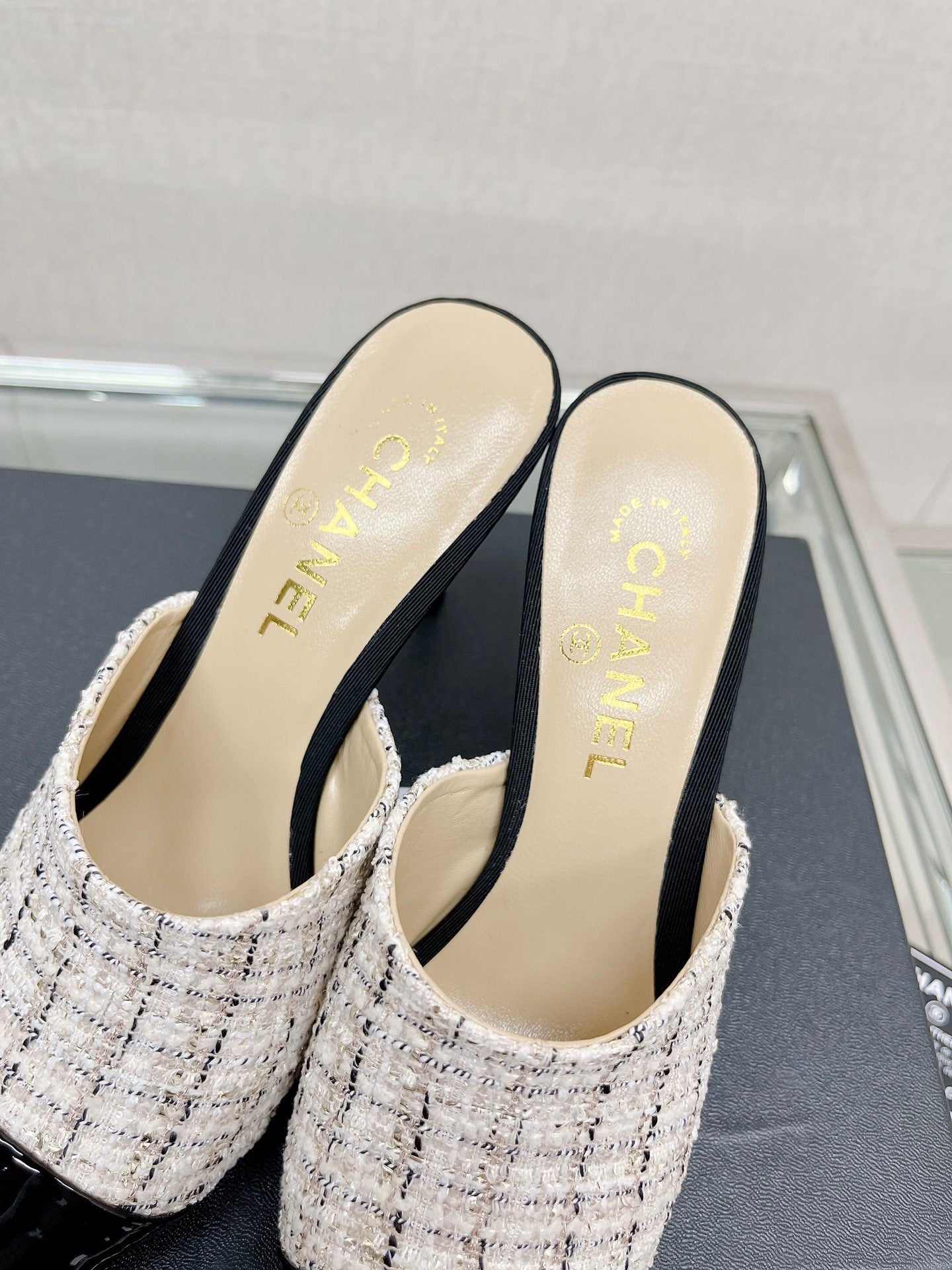 Luxury Shoes Sandals - CHL - 709