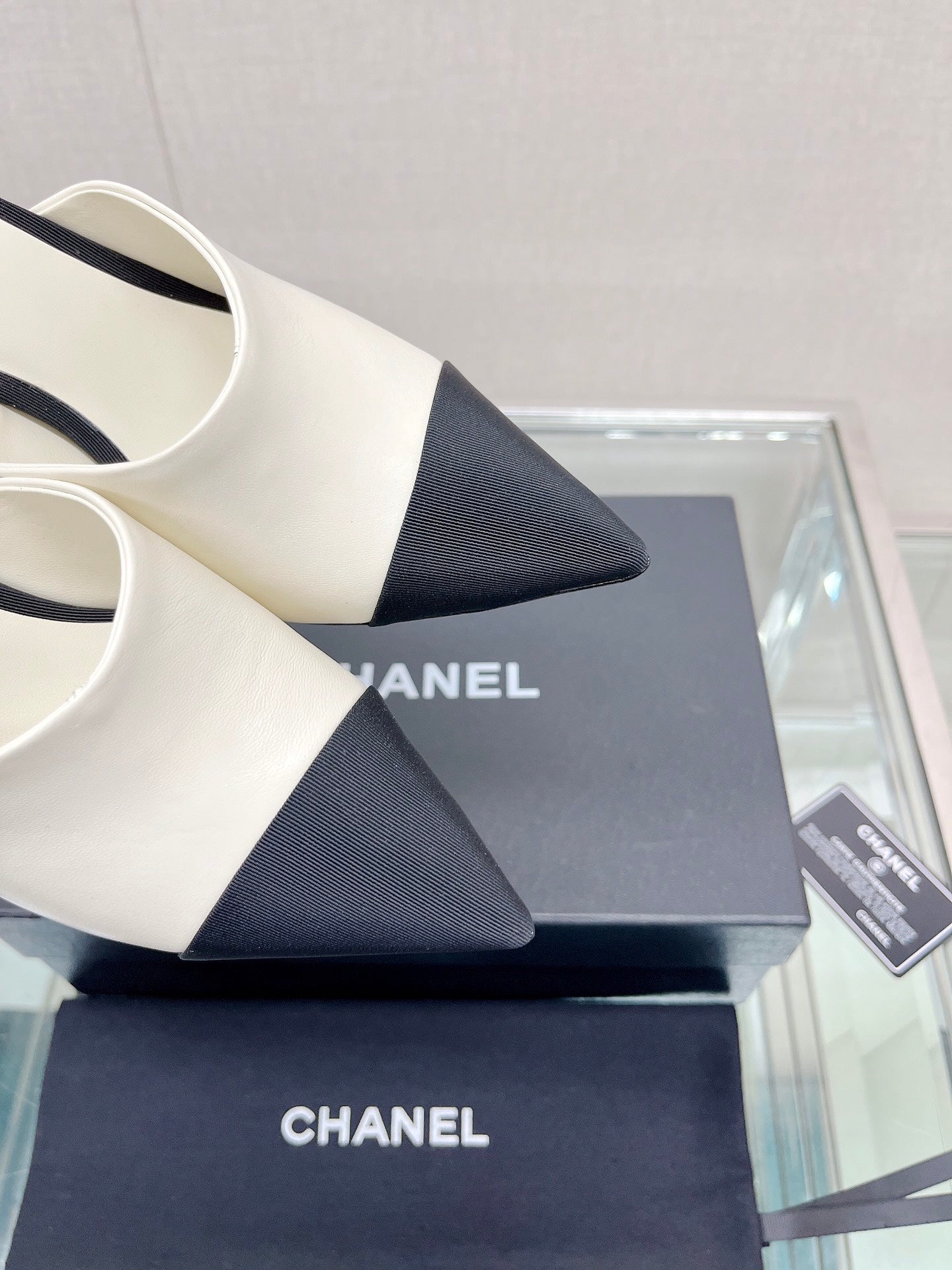 Luxury Shoes Sandals - CHL - 707