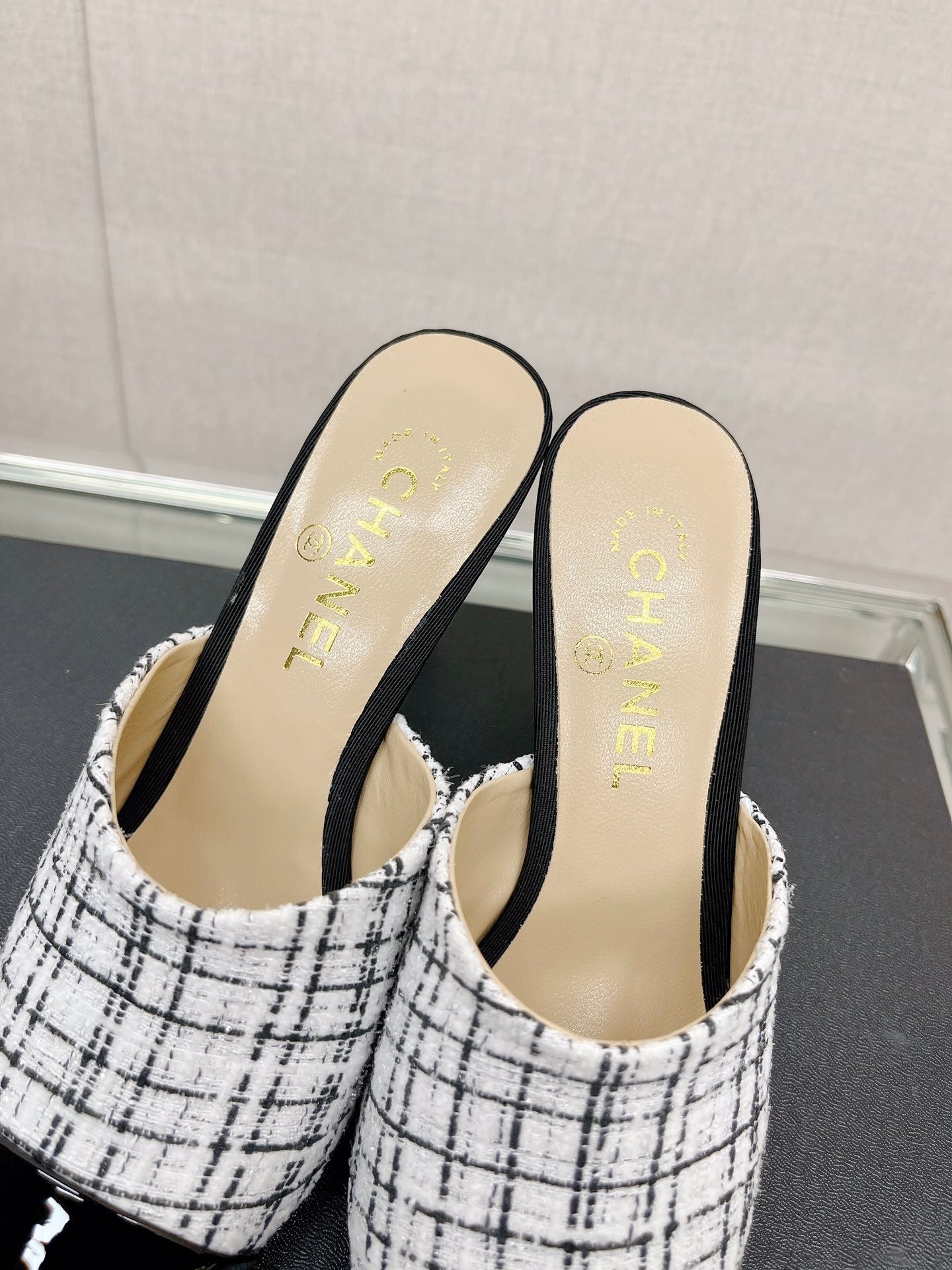 Luxury Shoes Sandals - CHL - 705