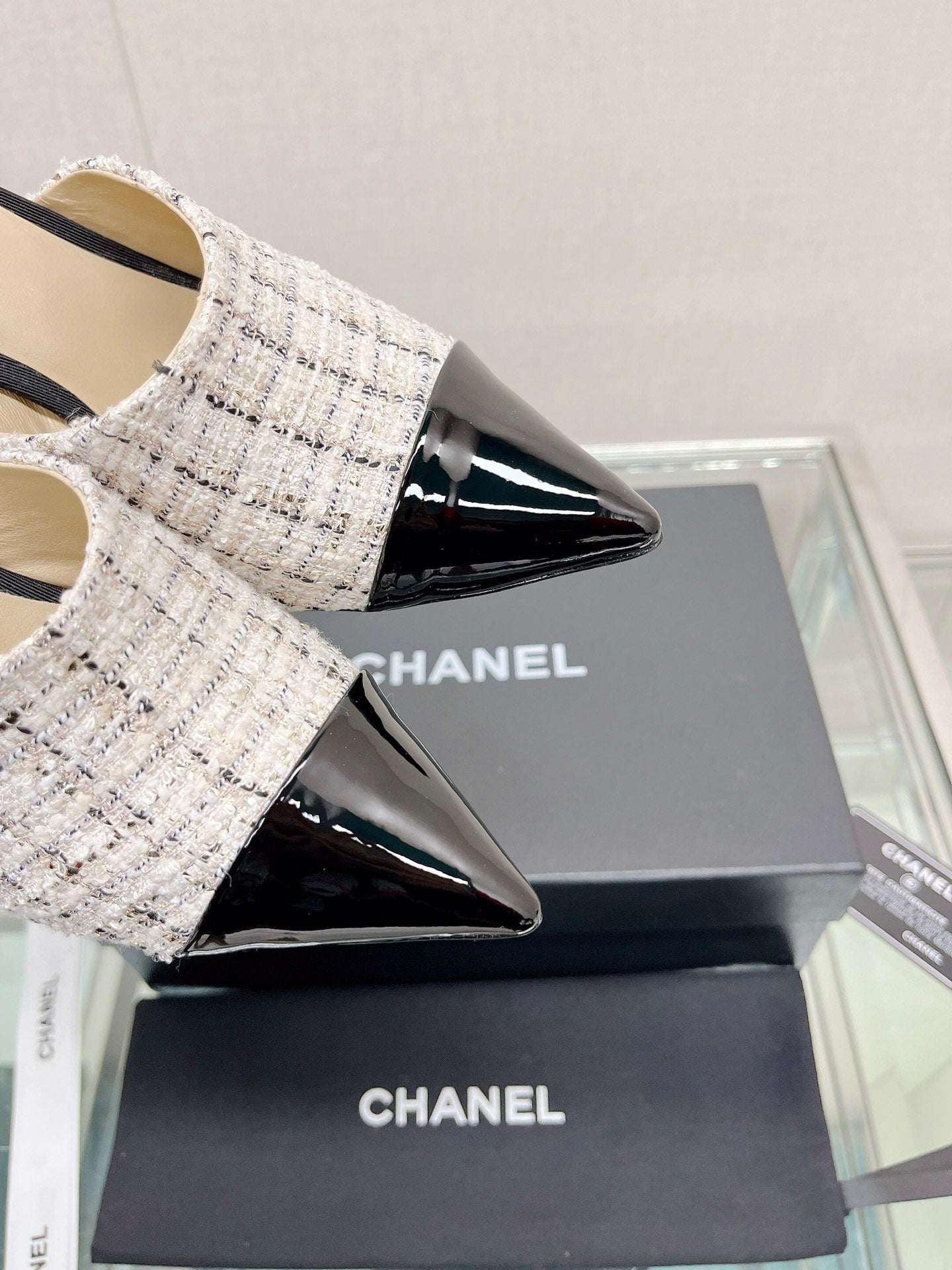 Luxury Shoes Sandals - CHL - 704