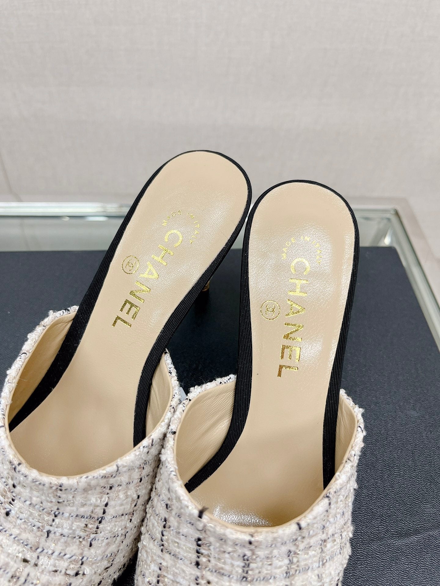 Luxury Shoes Sandals - CHL - 704