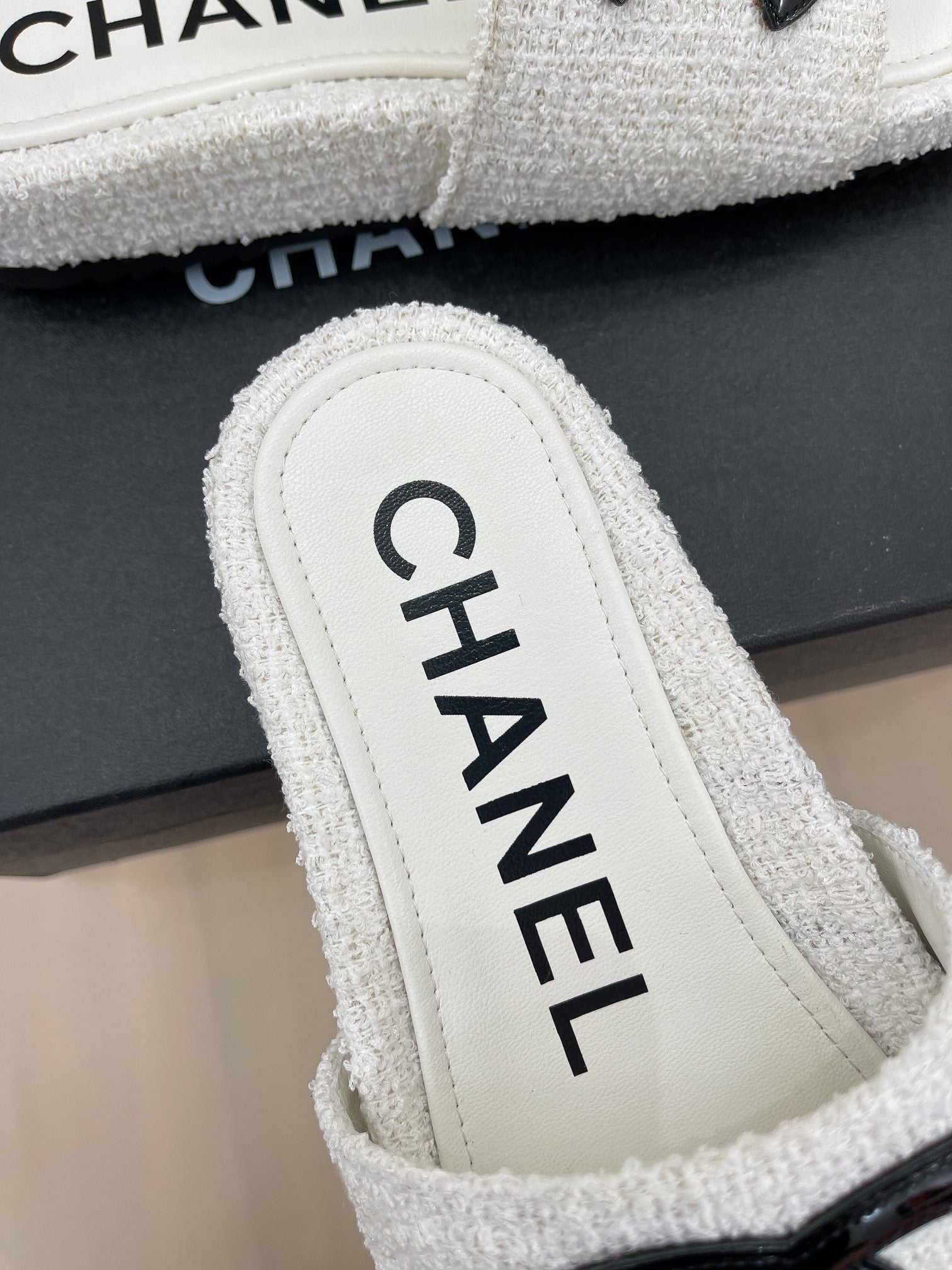 Luxury Shoes Sandals - CHL - 815