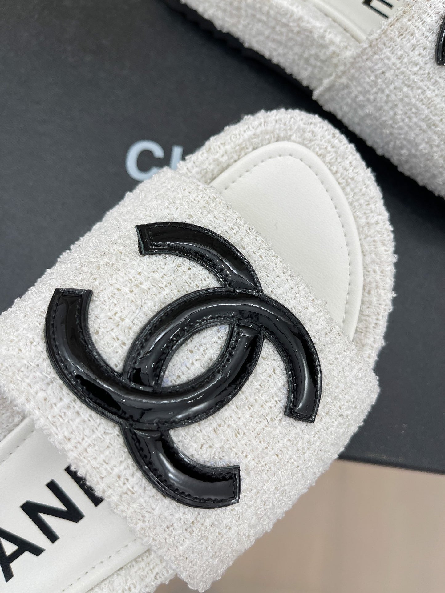 Luxury Shoes Sandals - CHL - 815