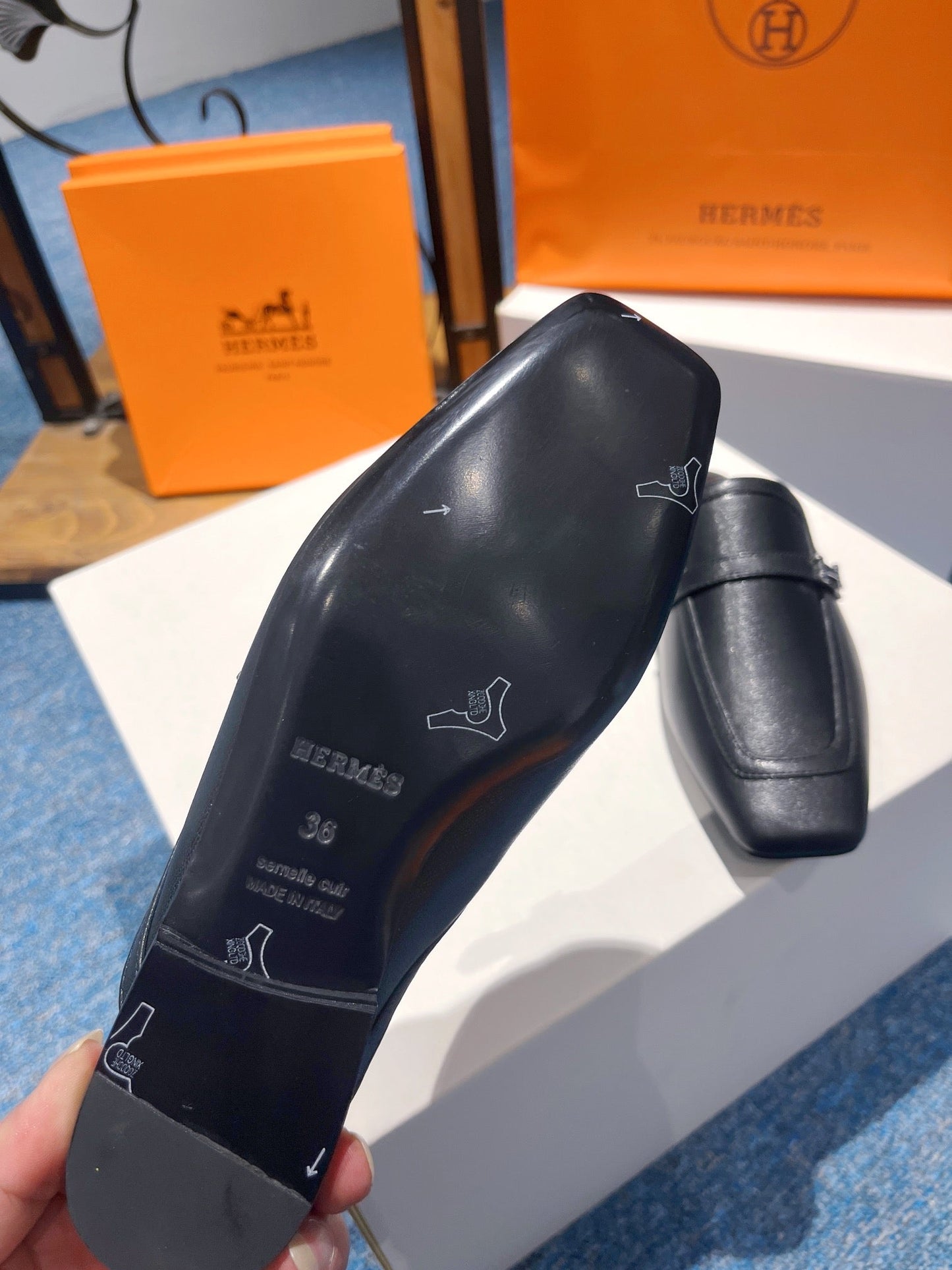 Luxury Shoes - HMS - 330