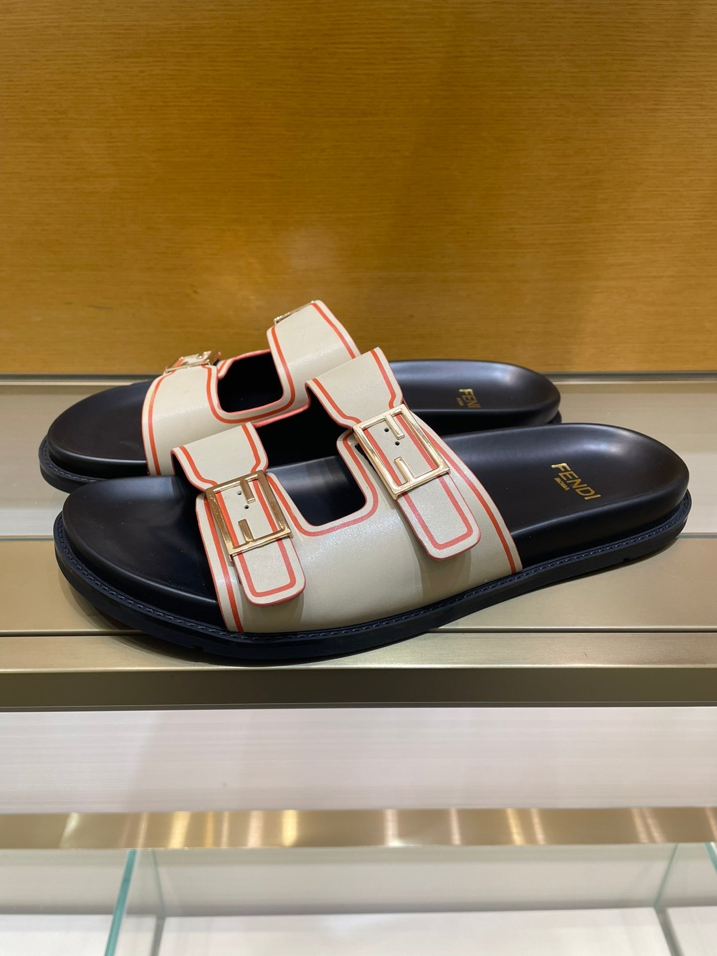 Luxury Shoes - FED - 215