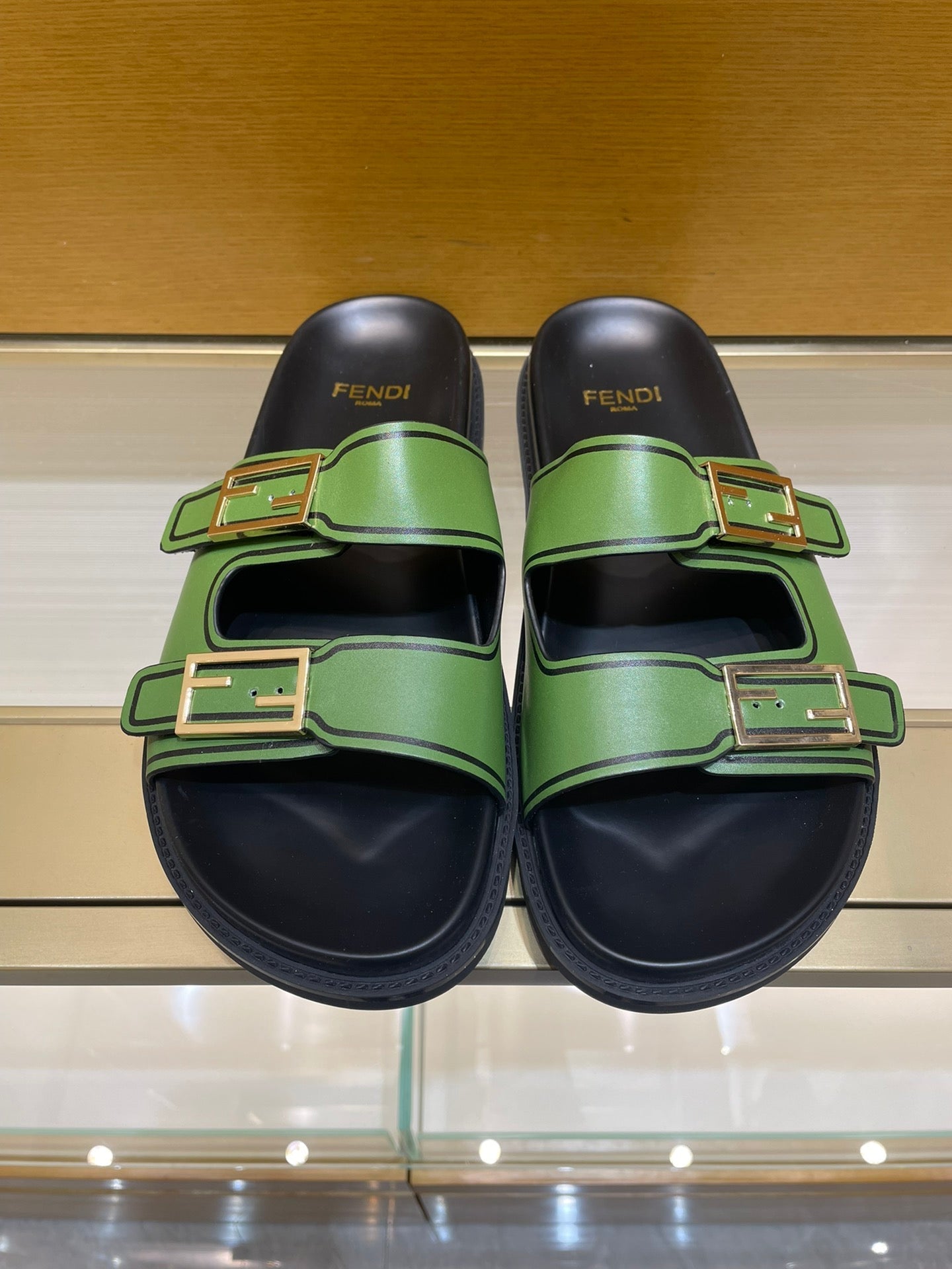 Luxury Shoes - FED - 216