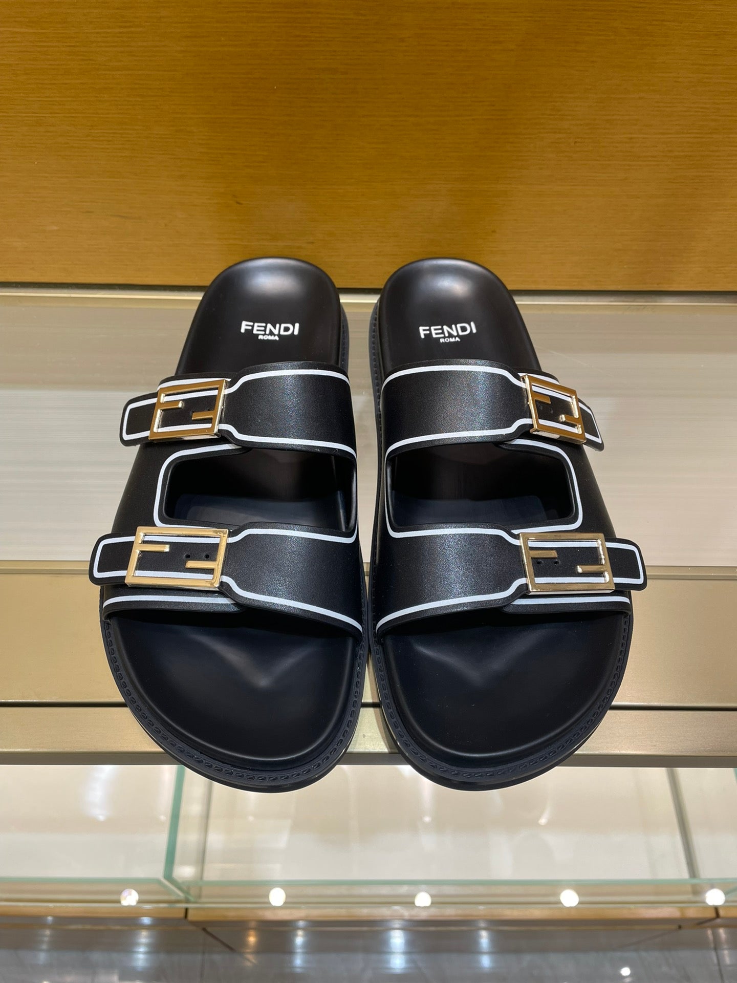 Luxury Shoes - FED - 217