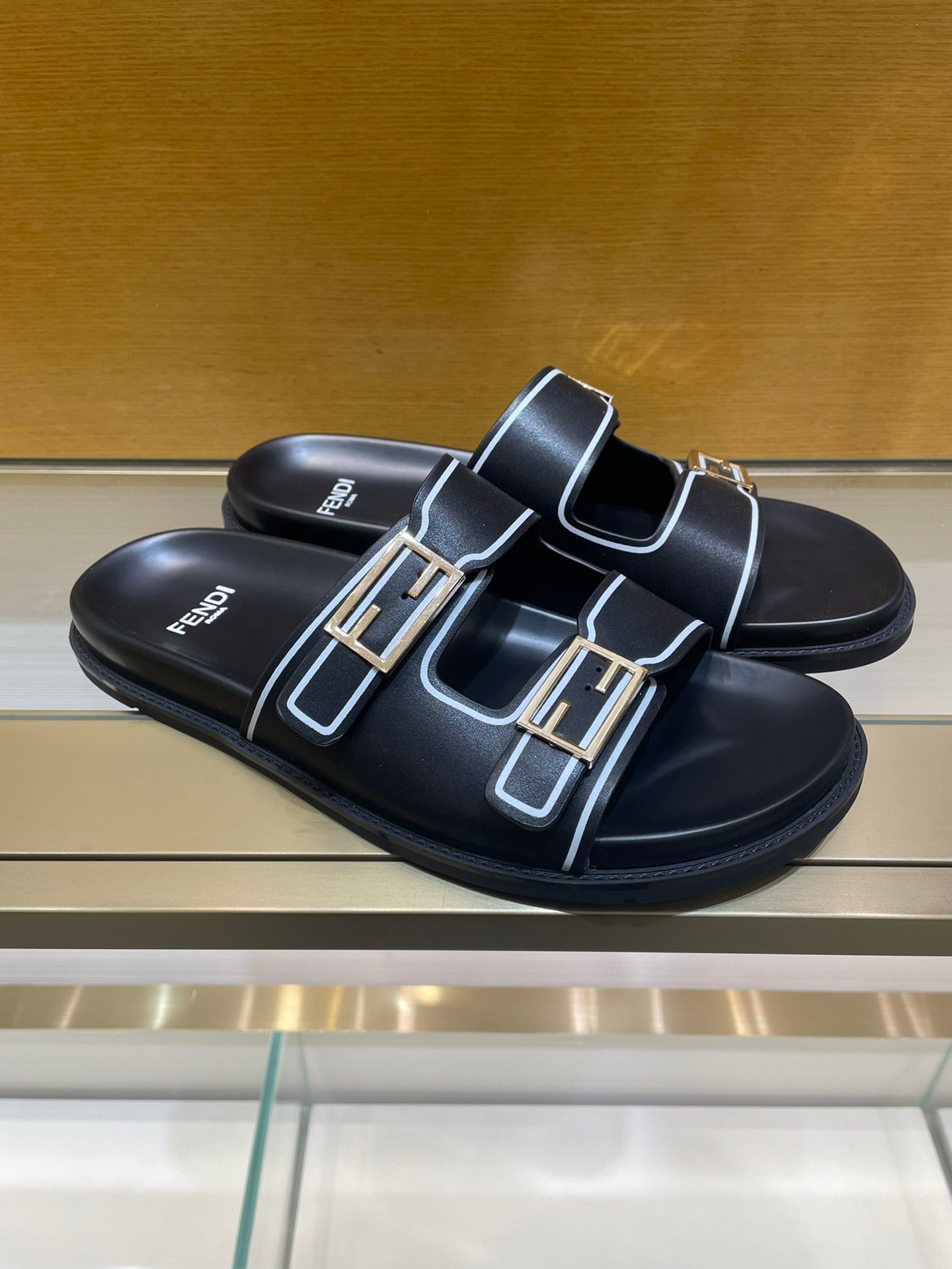 Luxury Shoes - FED - 217