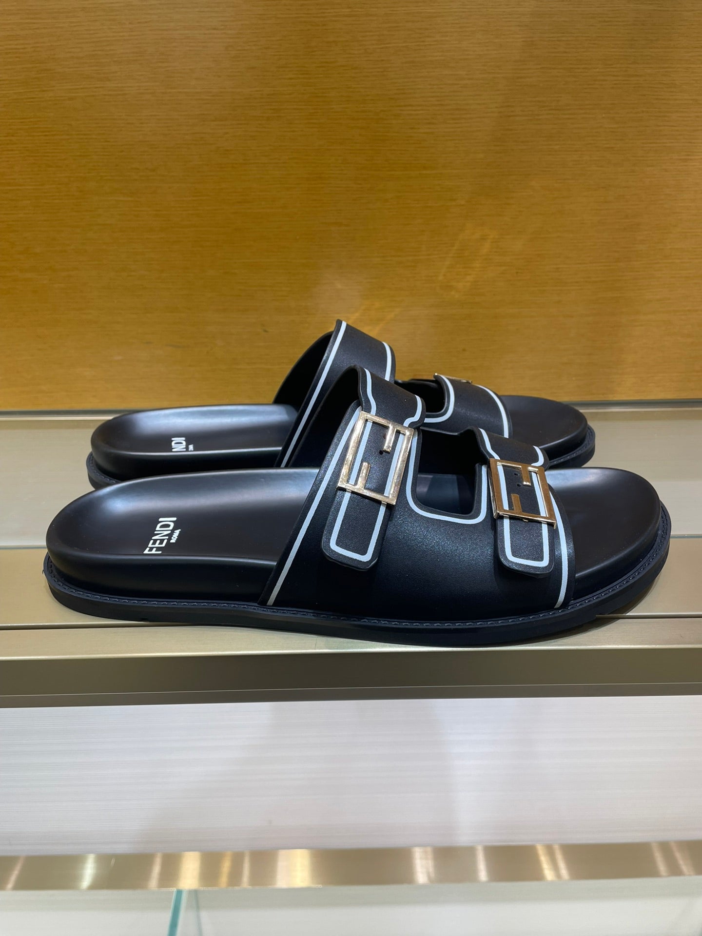 Luxury Shoes - FED - 217