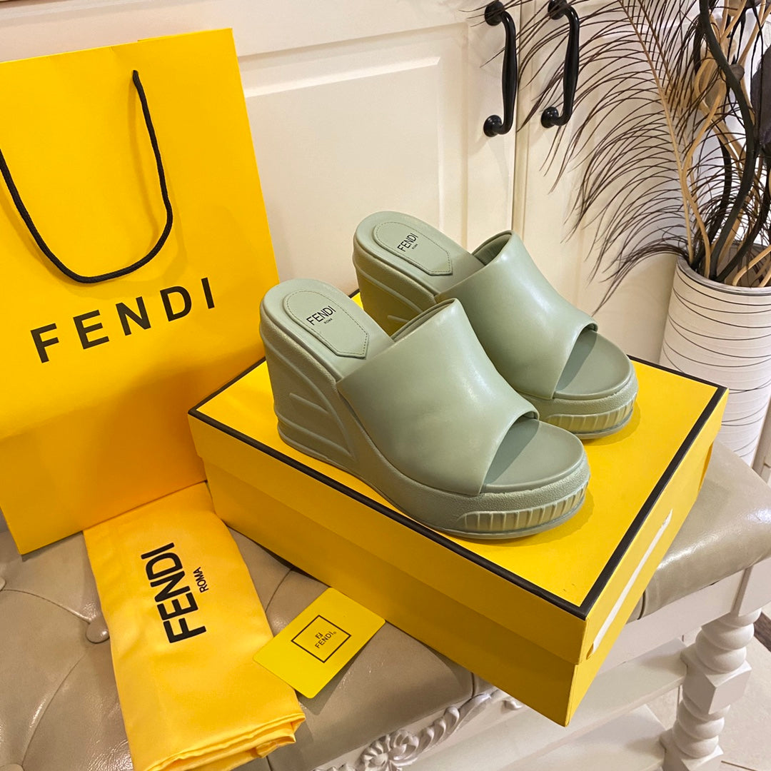 Luxury Shoes - FED - 192